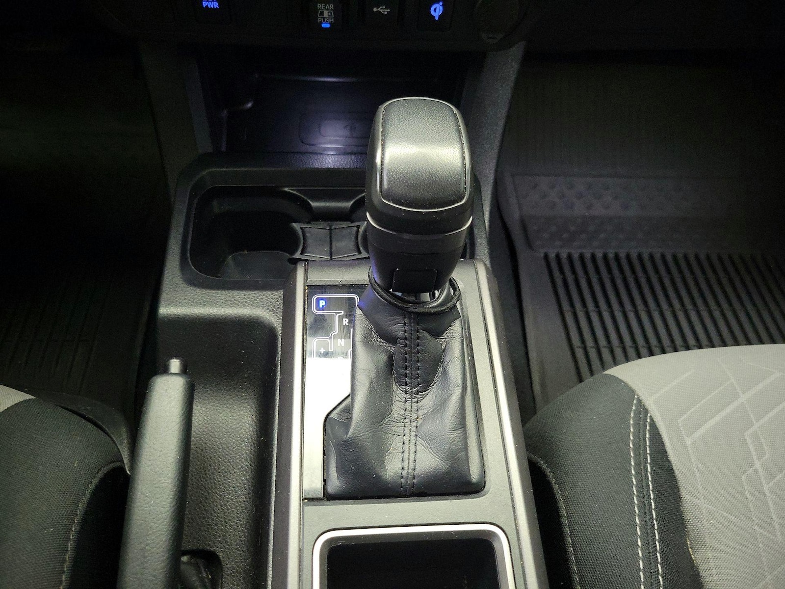 2023 Toyota Tacoma TRD Sport - Photo 18