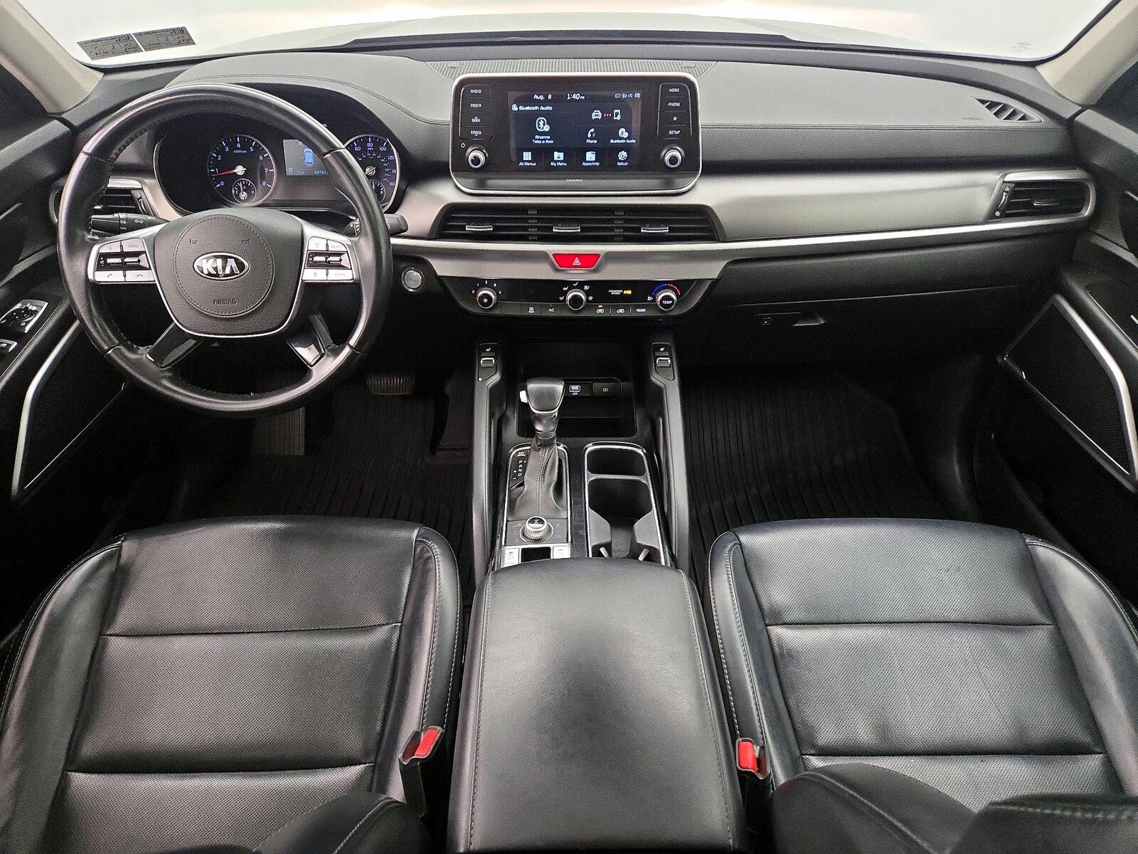 Apple CarPlay® & Android Auto™