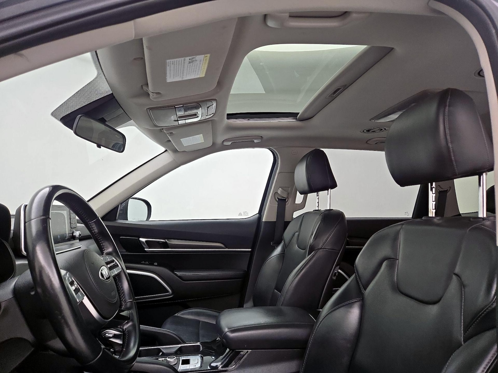 Sunroof(s) & Overhead Airbags