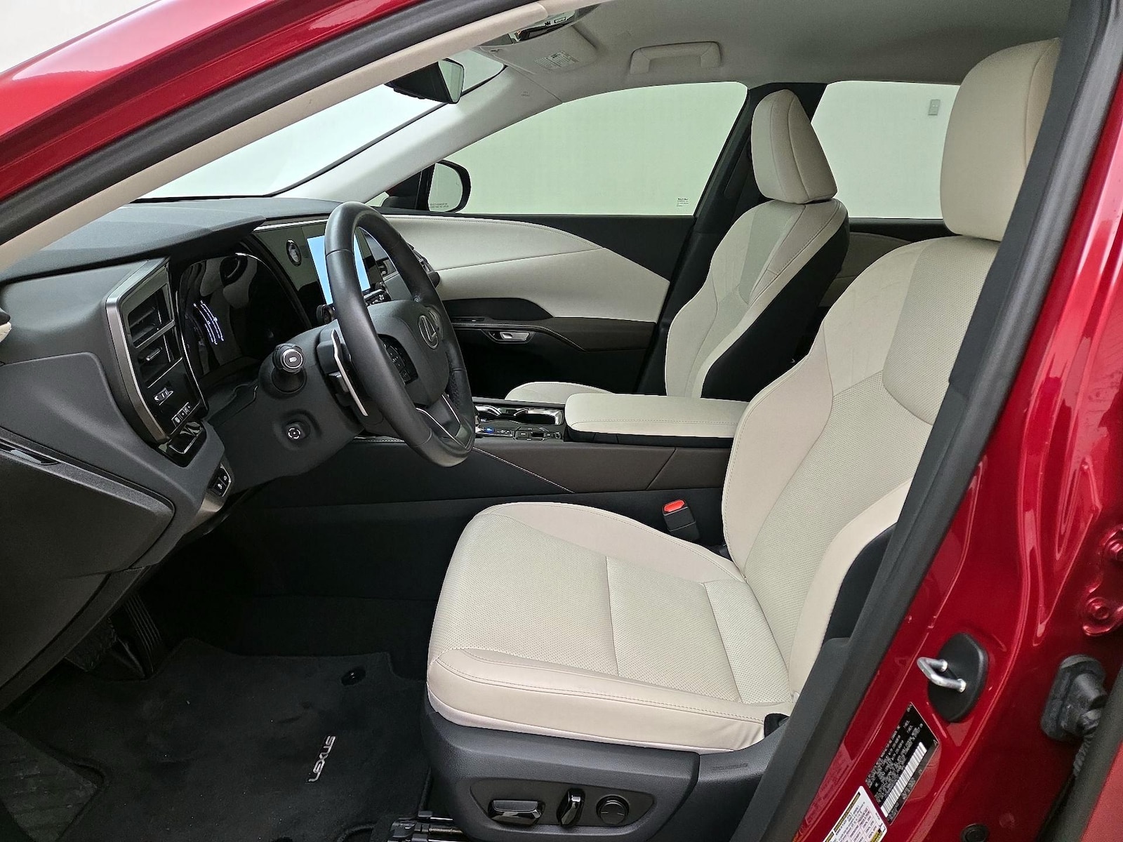 2024 Lexus RX 350 - Photo 12