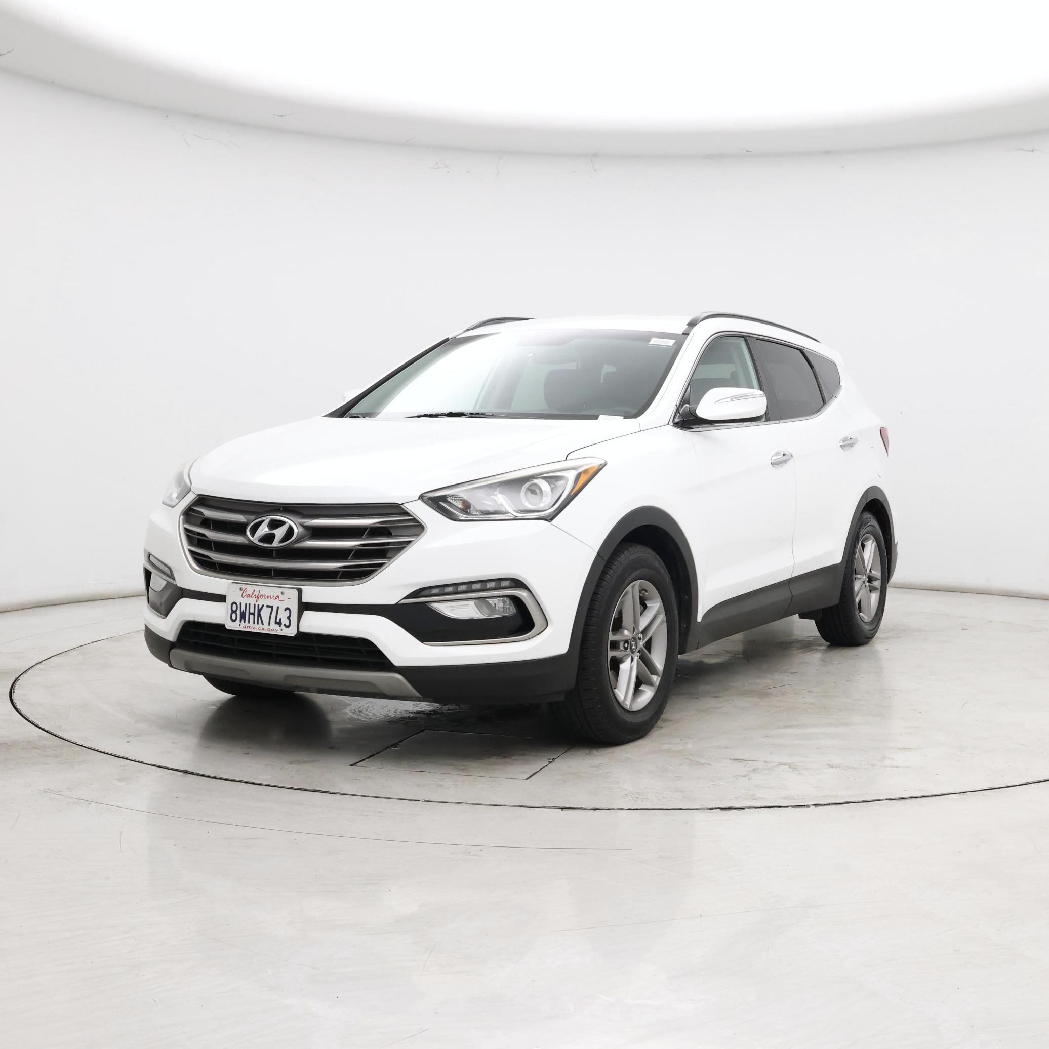 Thumbnail: 2017 Hyundai Santa Fe - 4