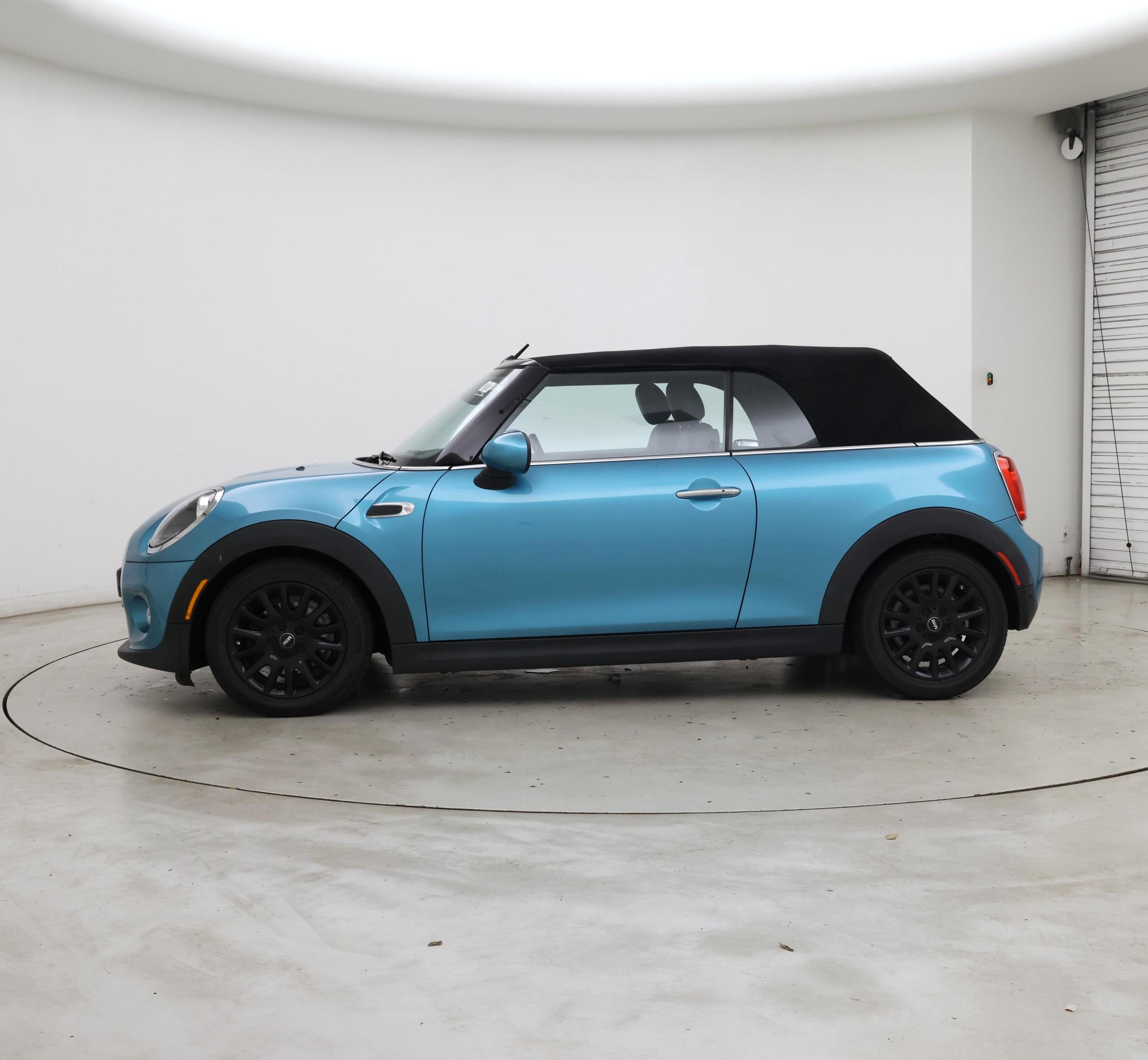 Thumbnail: 2019 MINI Cooper - 3