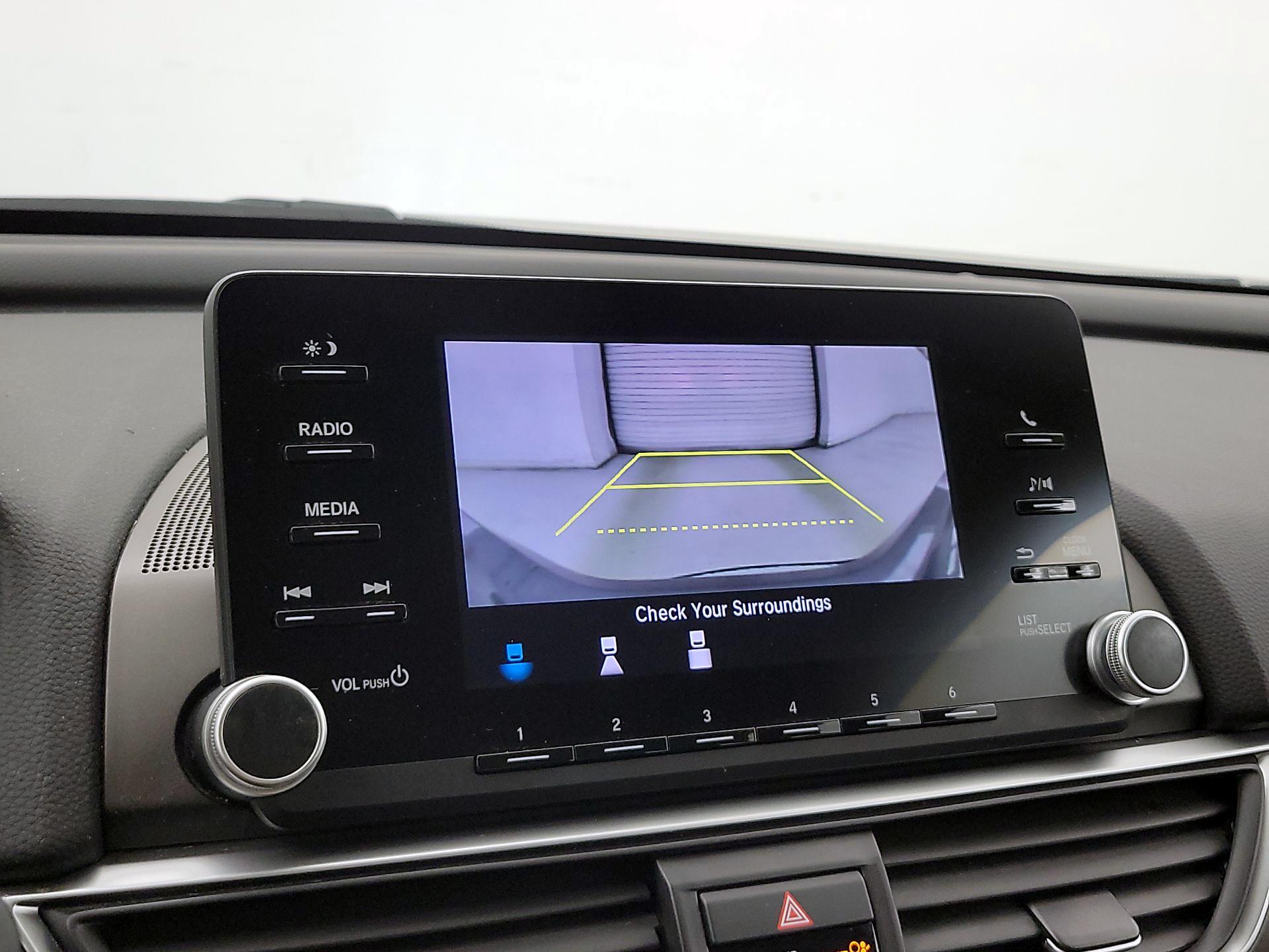 Thumbnail: 2019 Honda Accord - 14