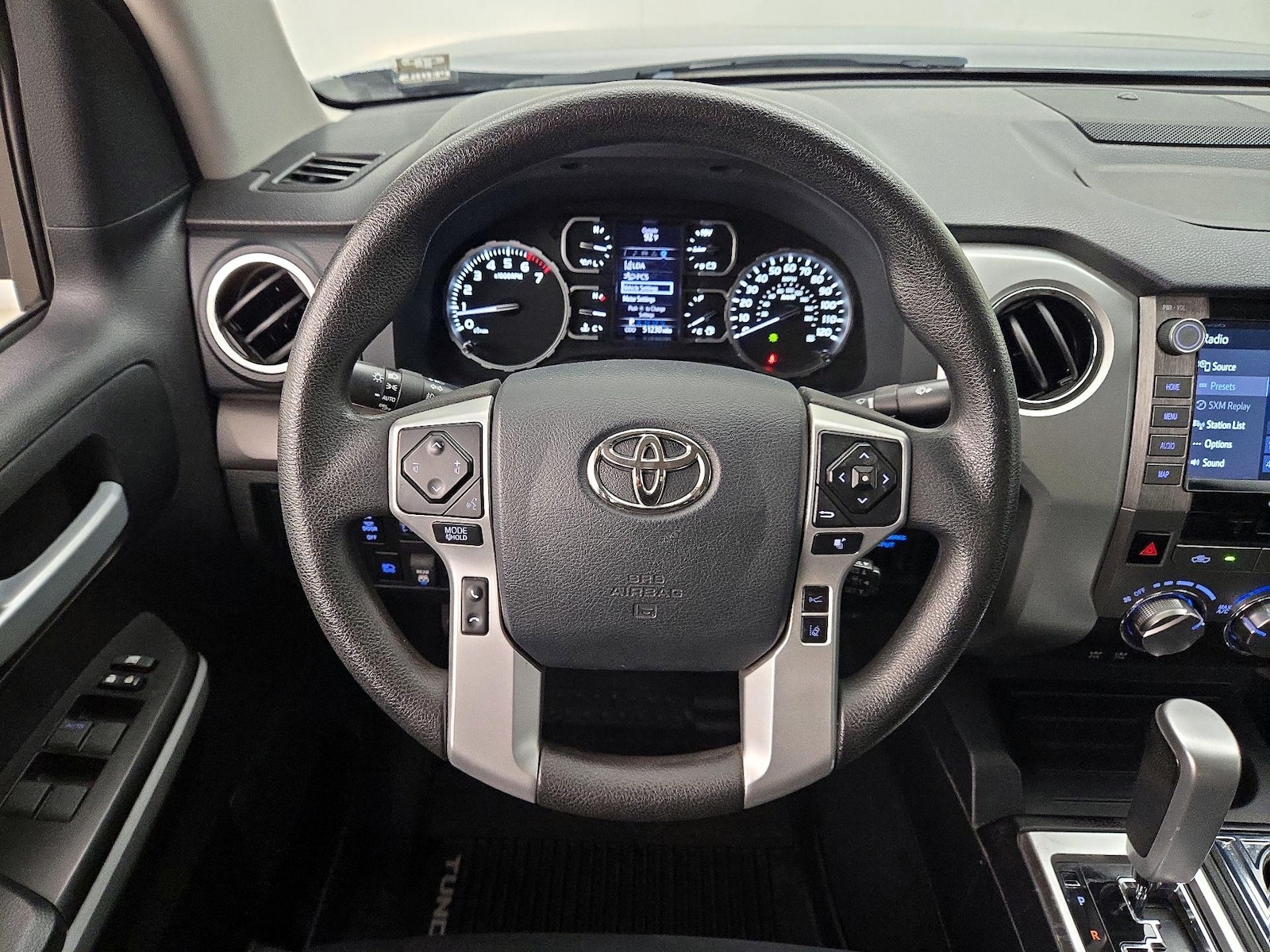 2020 Toyota Tundra SR5 - Photo 11