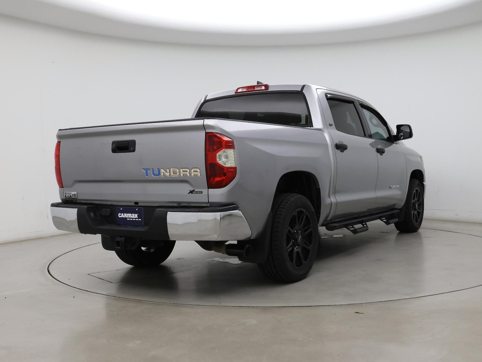 2020 Toyota Tundra SR5 - Photo 9