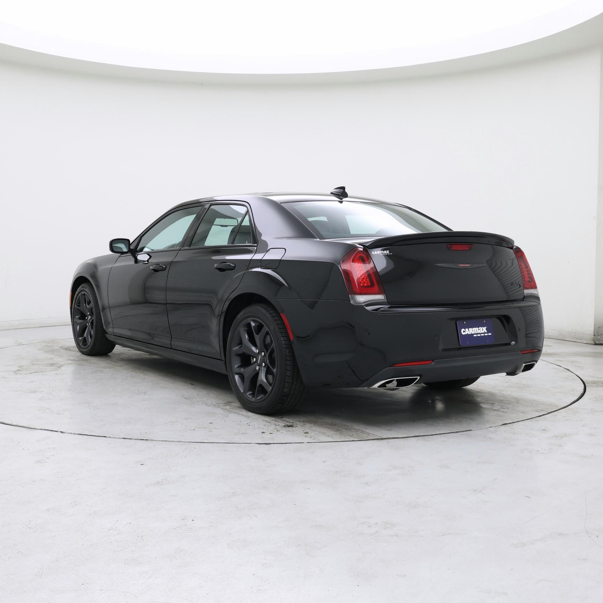 Thumbnail: 2021 Chrysler 300 - 2