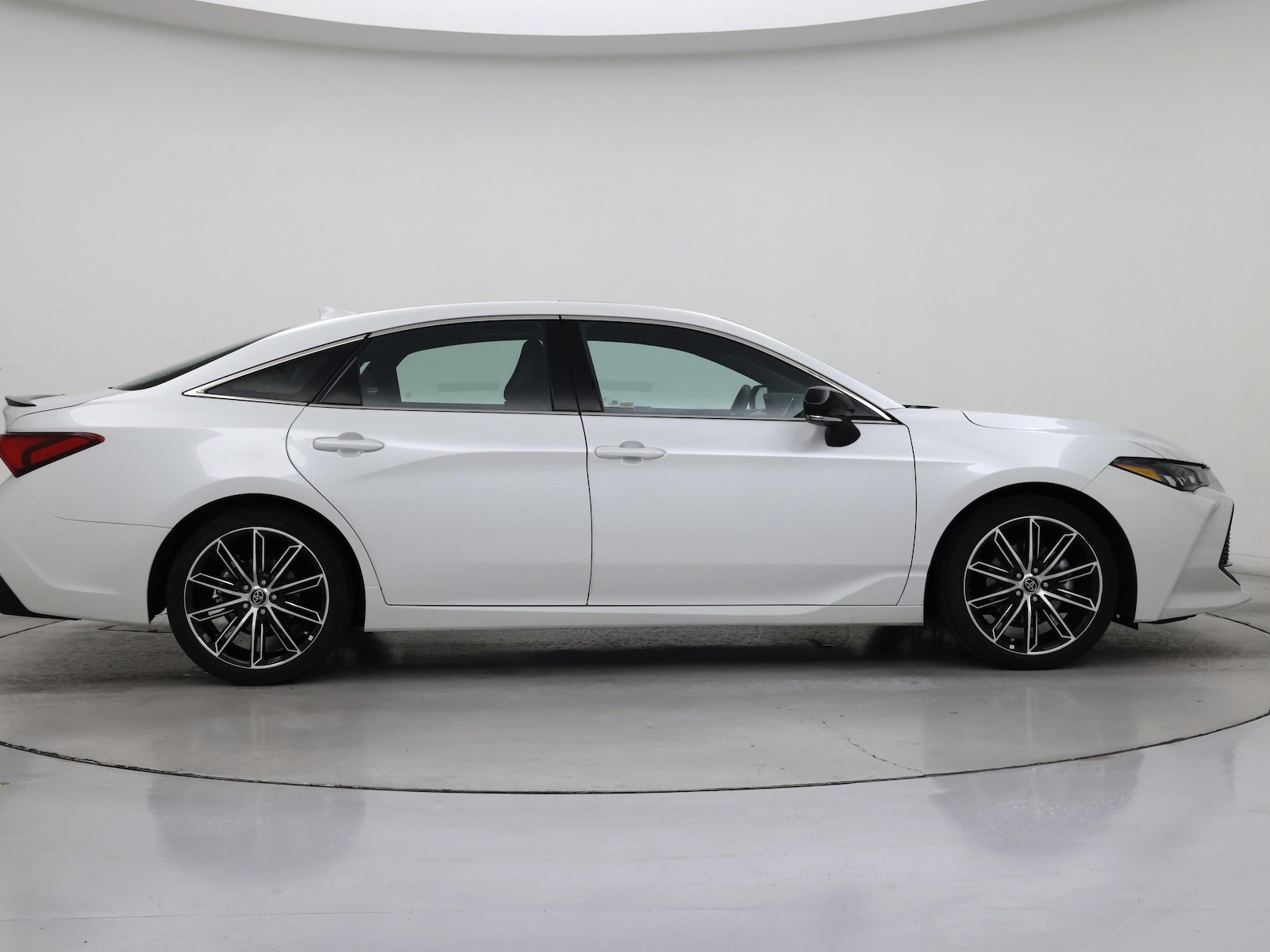 2019 Toyota Avalon XSE - Photo 8