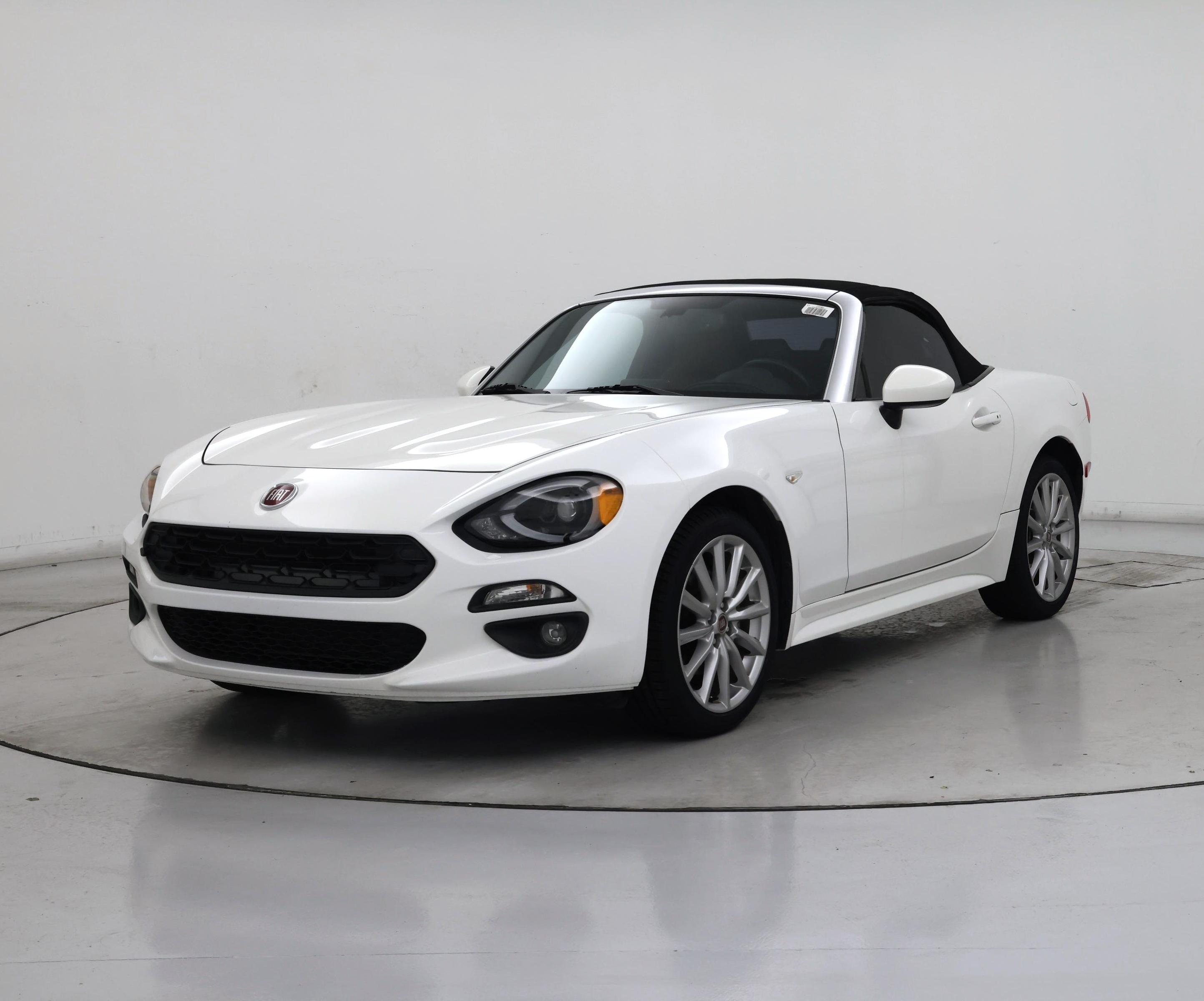 Thumbnail: 2020 Fiat 124 Spider - 4