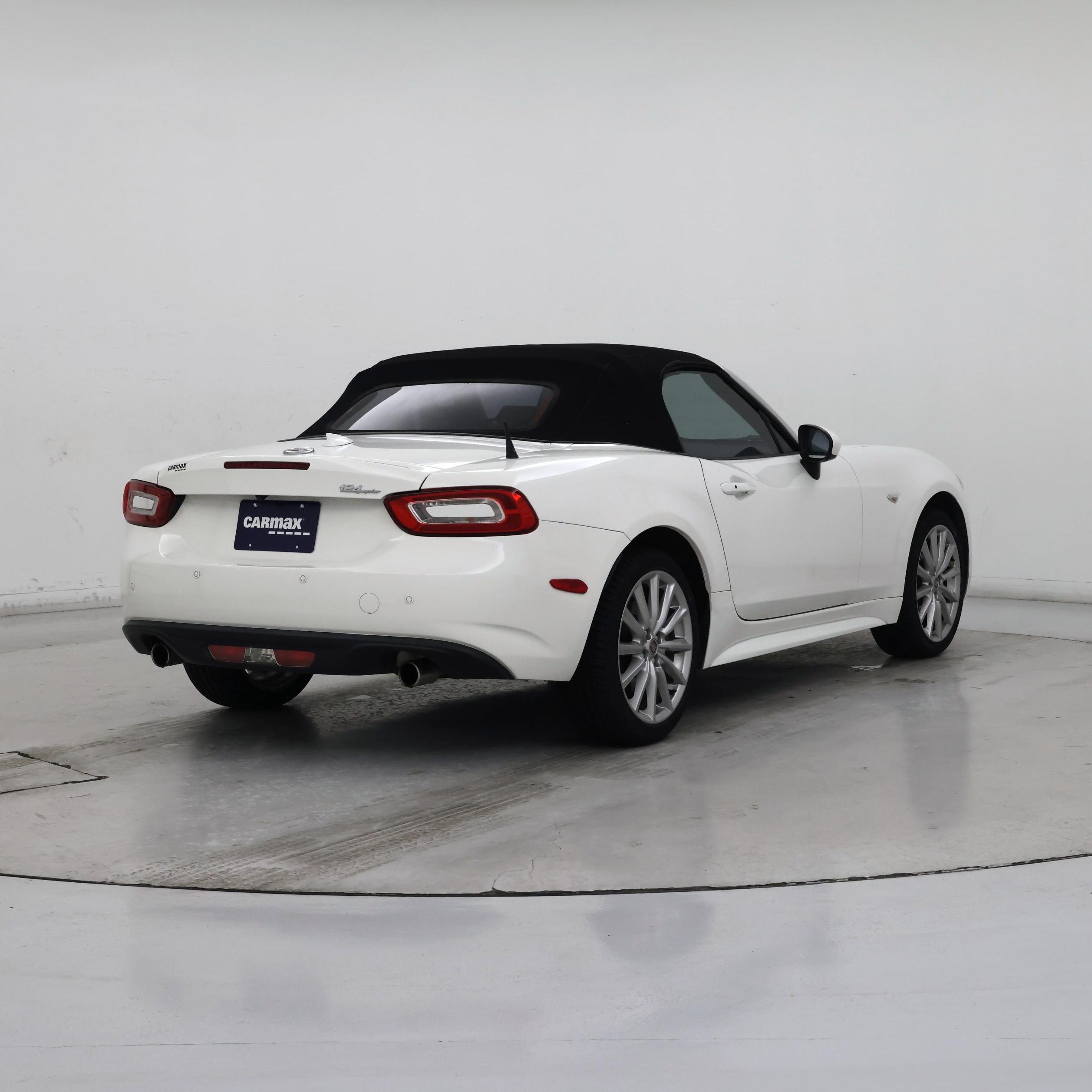 Thumbnail: 2020 Fiat 124 Spider - 8