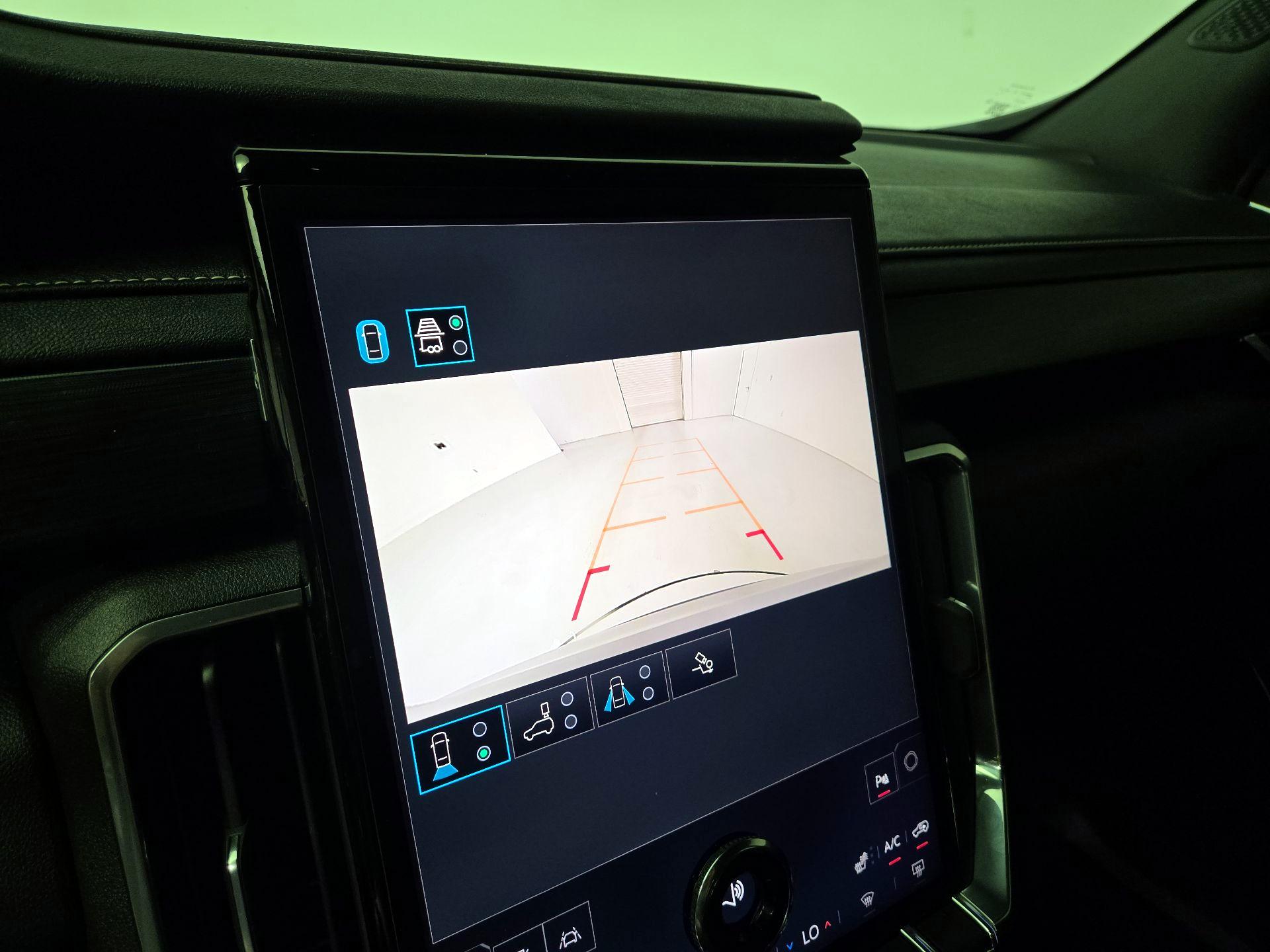 Thumbnail: 2025 GMC Acadia - 14