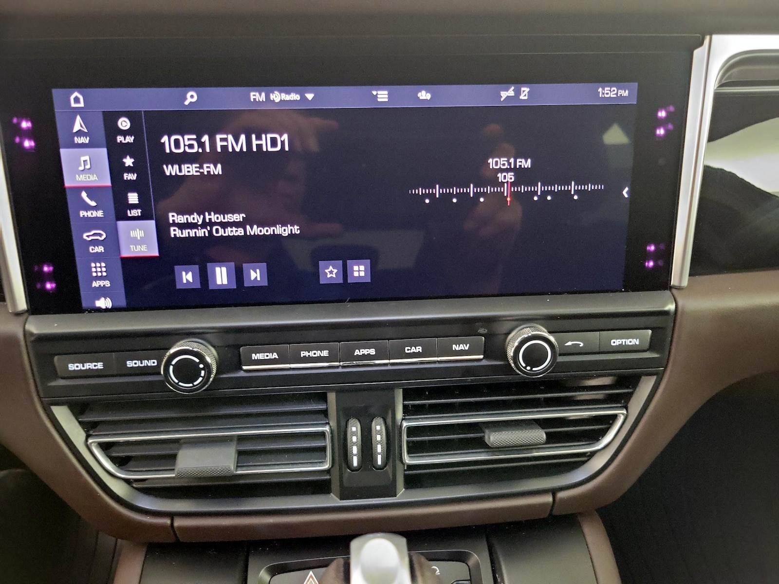 2021 Porsche Macan S - Photo 15