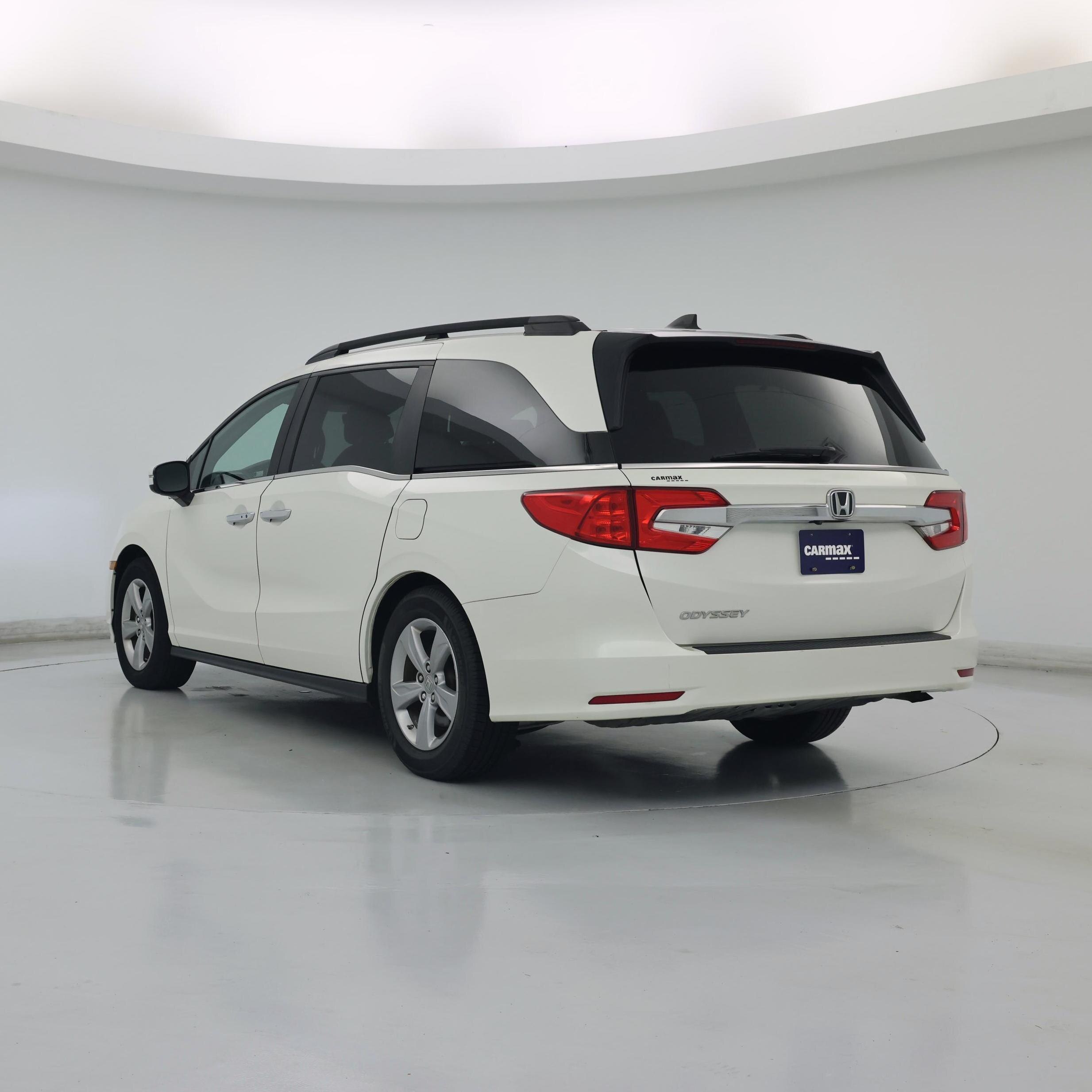 Thumbnail: 2018 Honda Odyssey - 2