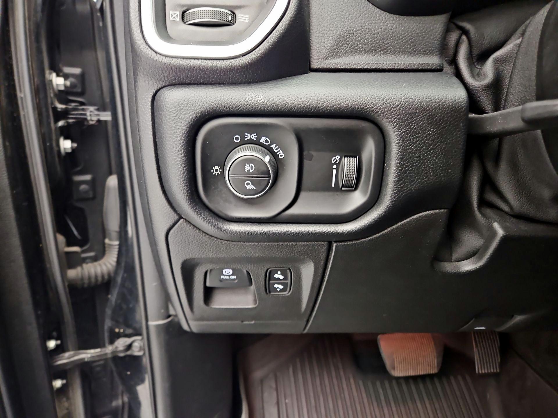 Thumbnail: 2020 RAM 1500 - 13
