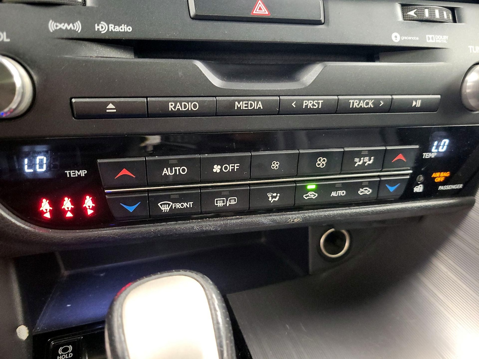 2017 Lexus RX 450h - Photo 18