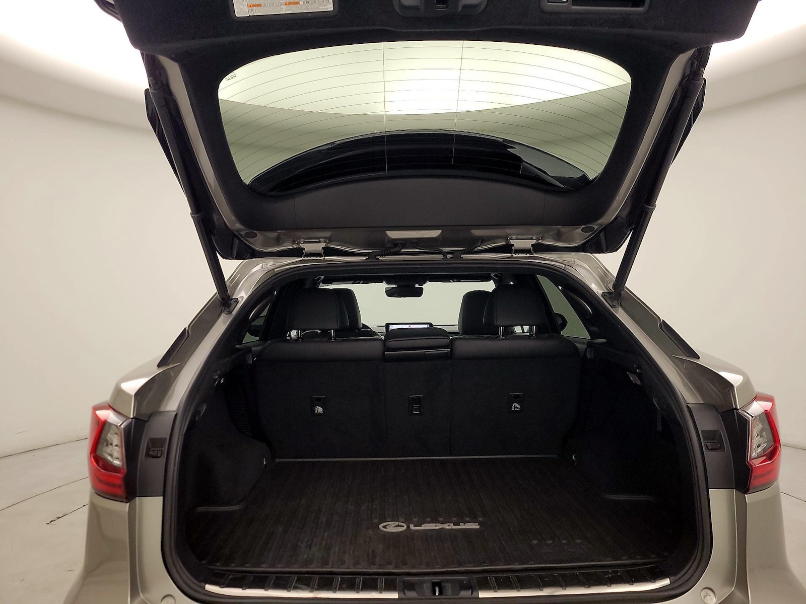2017 Lexus RX 450h - Photo 22