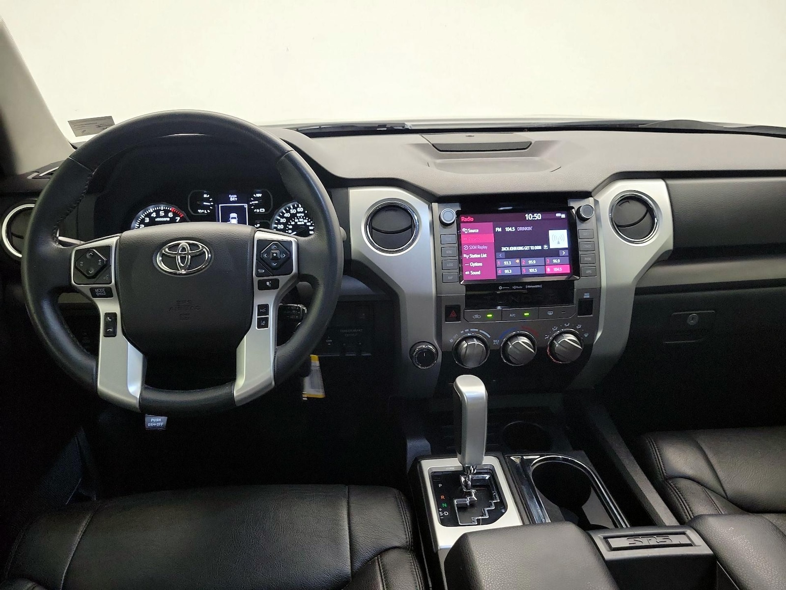 2021 Toyota Tundra SR5 - Photo 10