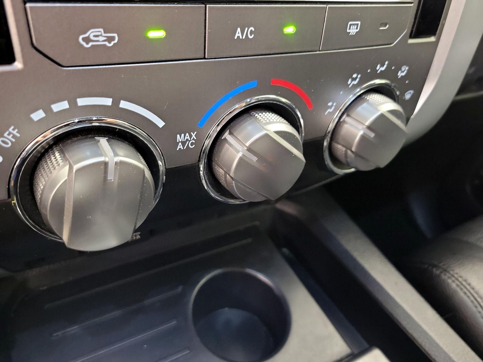 2021 Toyota Tundra SR5 - Photo 17