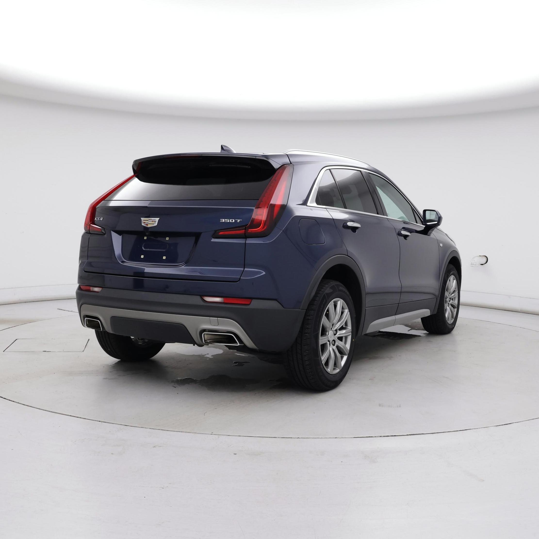 Thumbnail: 2020 Cadillac XT4 - 8