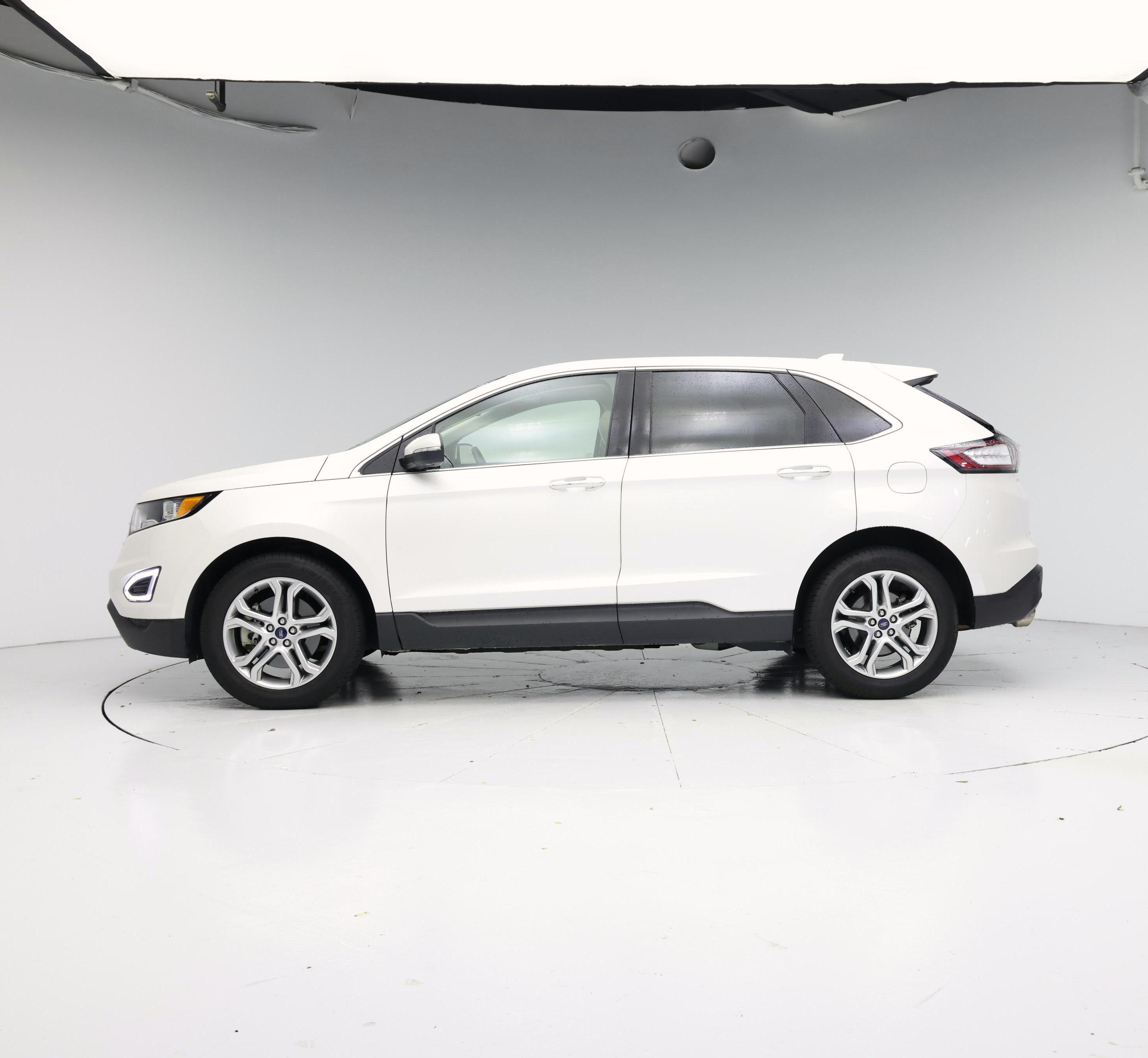 Thumbnail: 2018 Ford Edge - 3