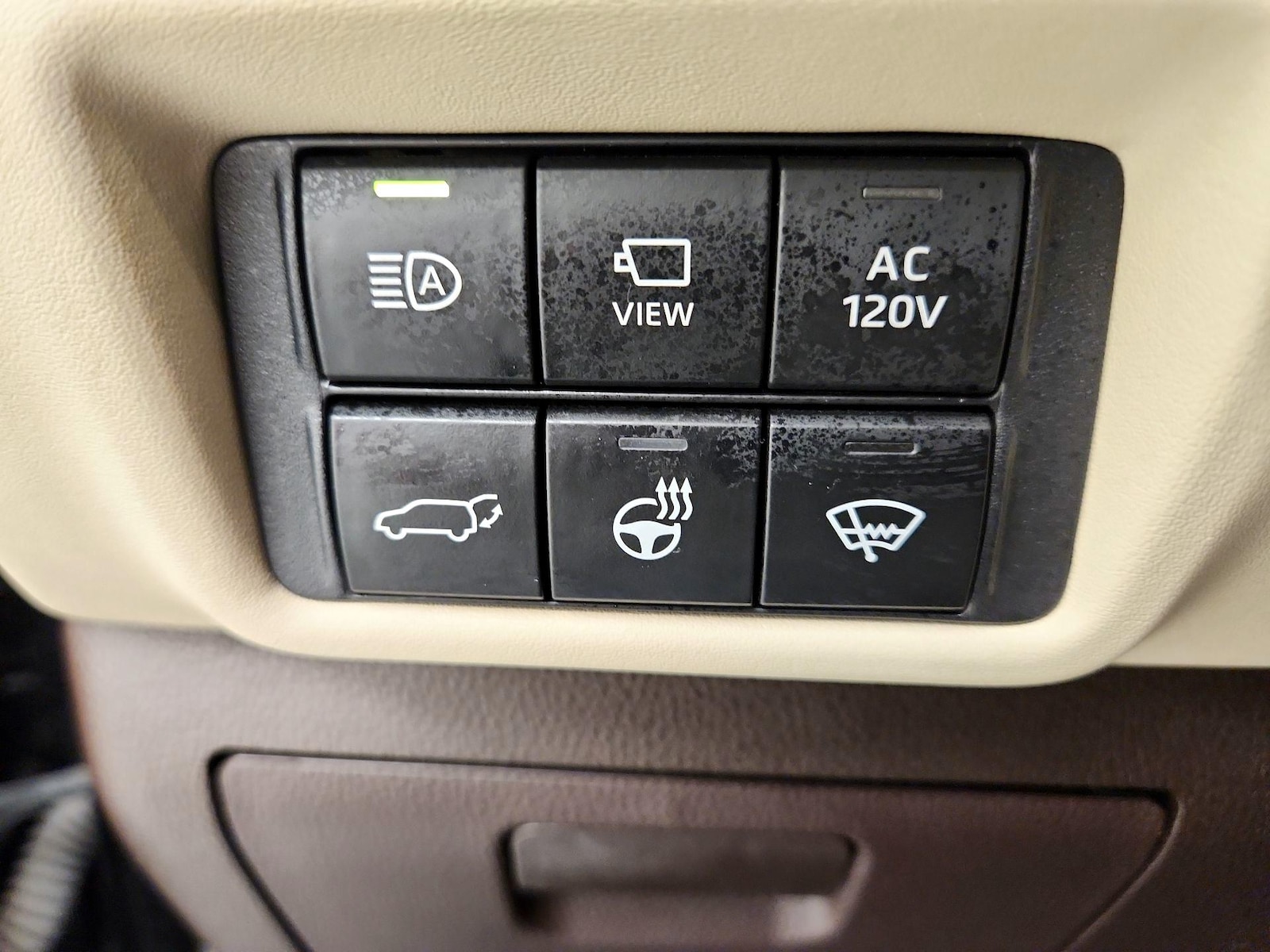2022 Toyota Highlander Platinum - Photo 14