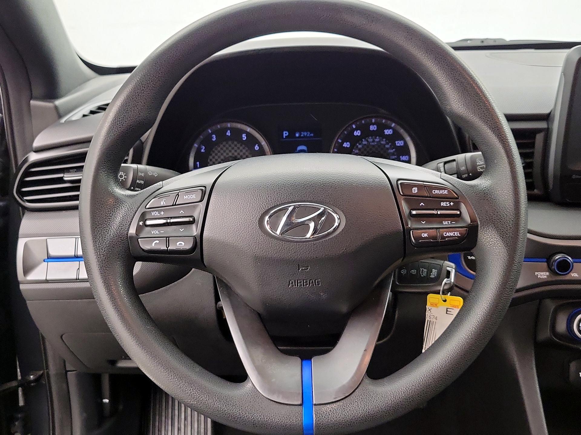 Thumbnail: 2019 Hyundai Veloster - 10