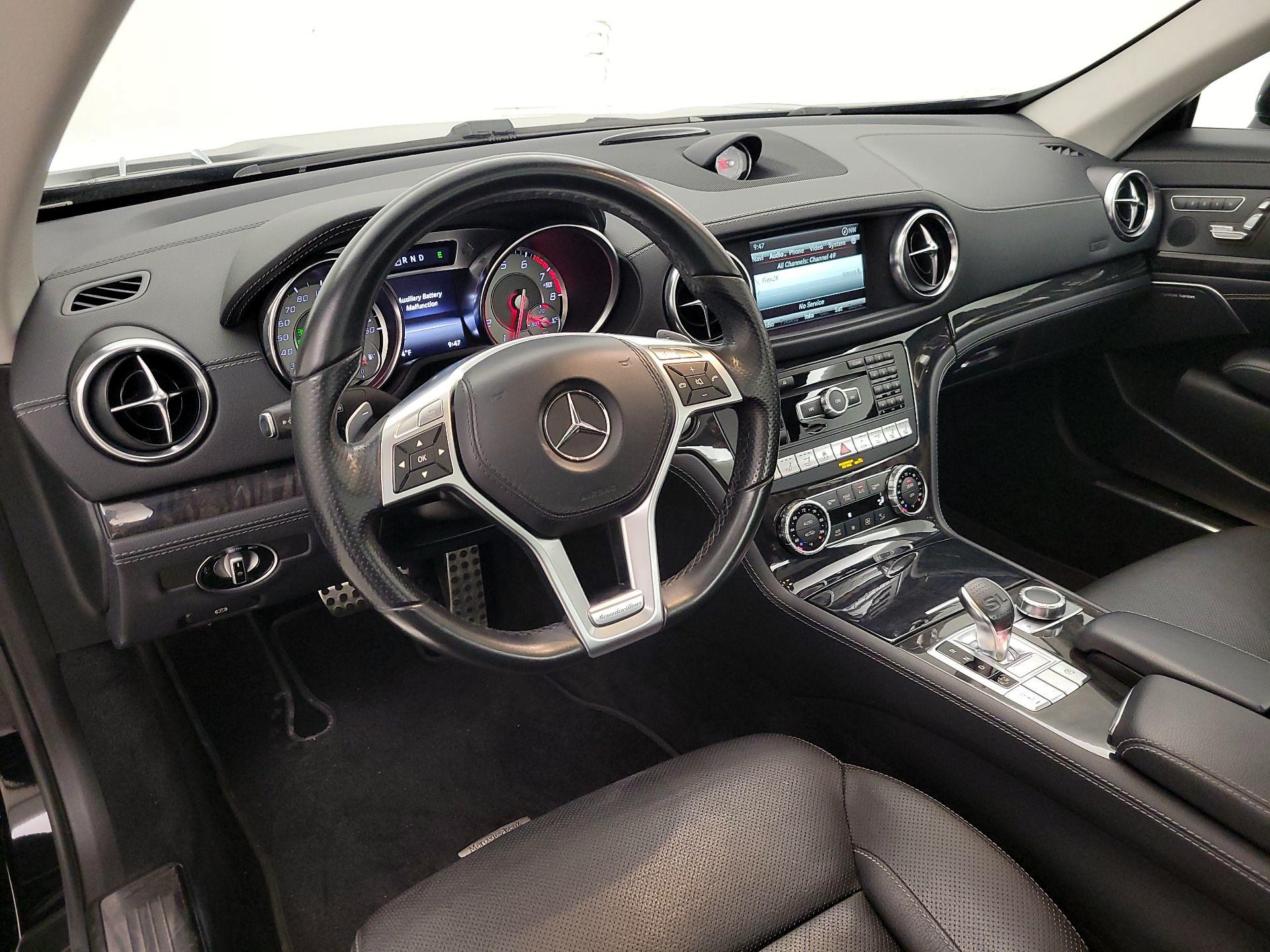 Thumbnail: 2015 Mercedes-Benz SL-Class - 9