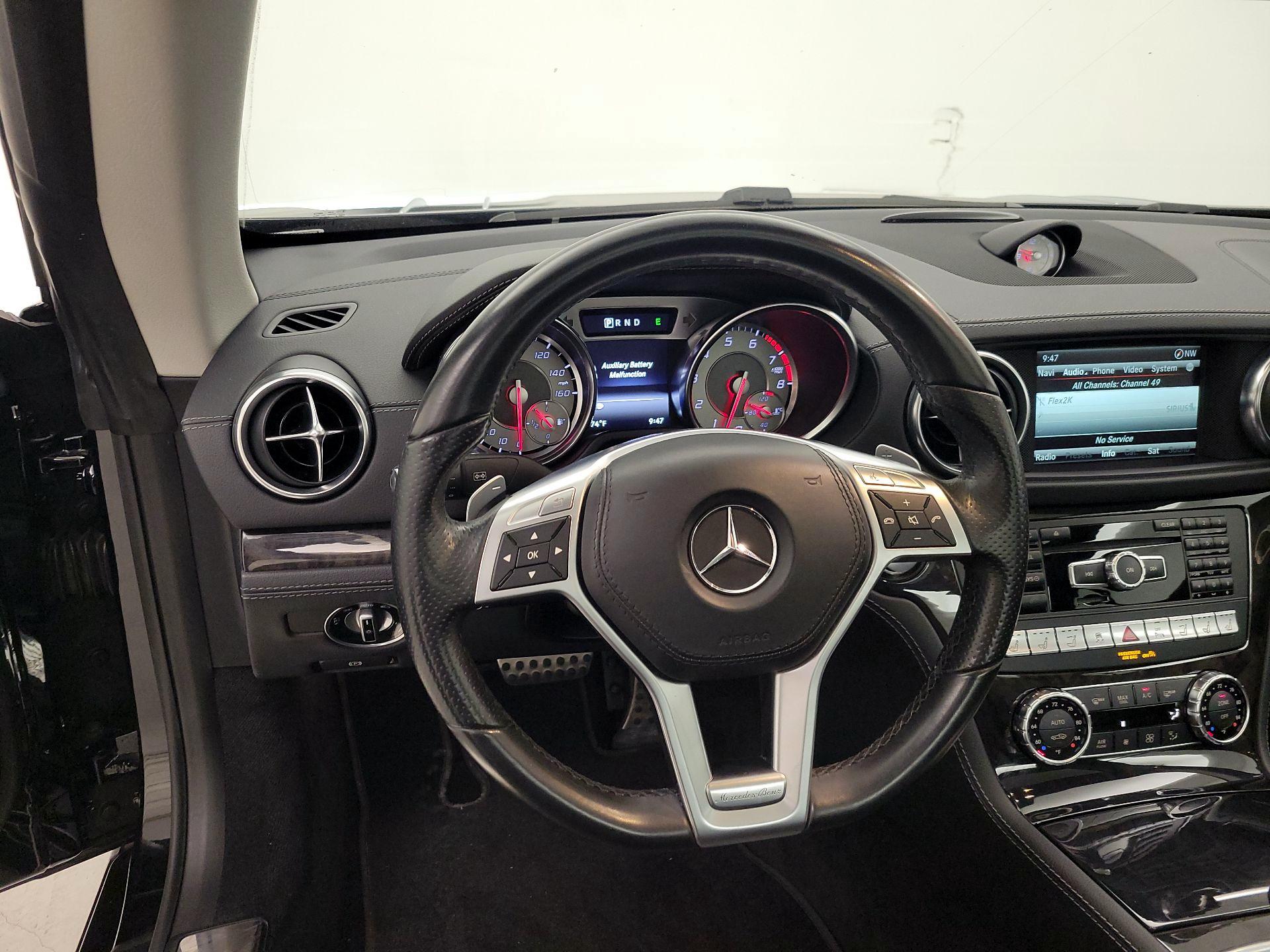 Thumbnail: 2015 Mercedes-Benz SL-Class - 10