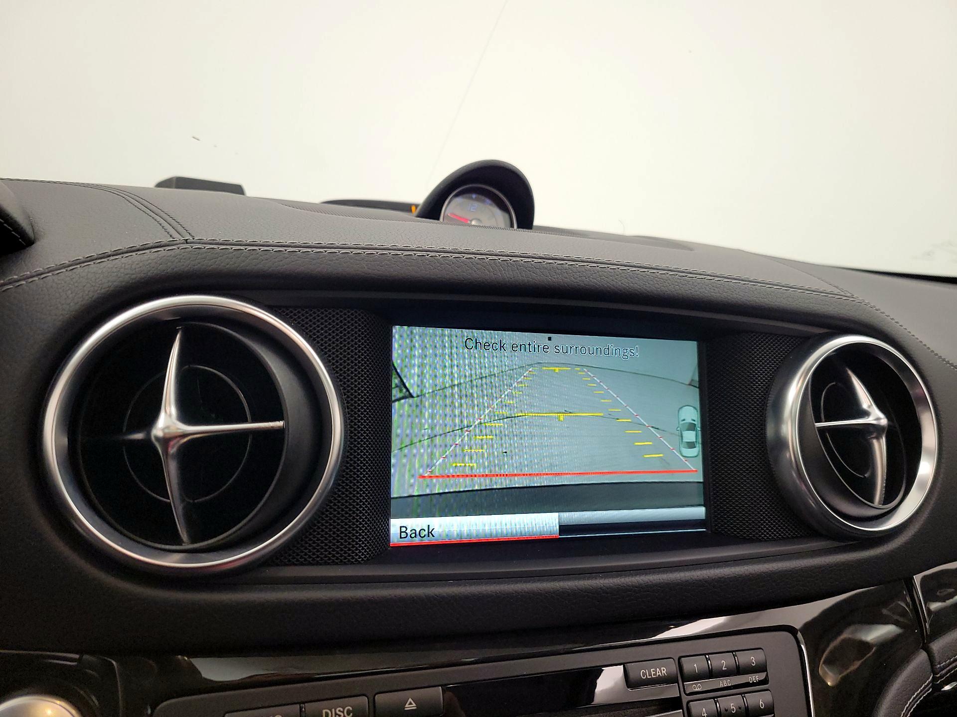 Thumbnail: 2015 Mercedes-Benz SL-Class - 14