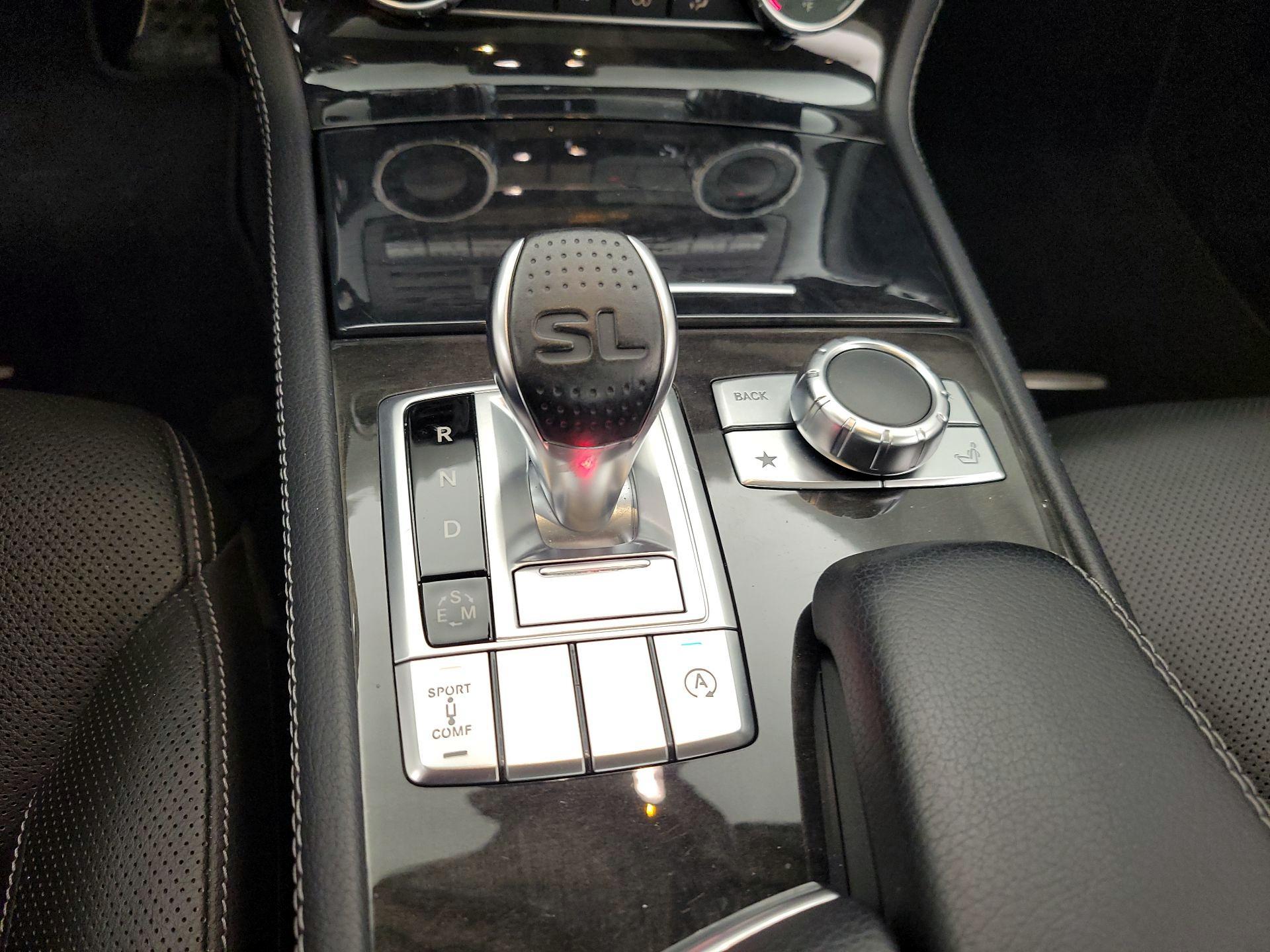 Thumbnail: 2015 Mercedes-Benz SL-Class - 17