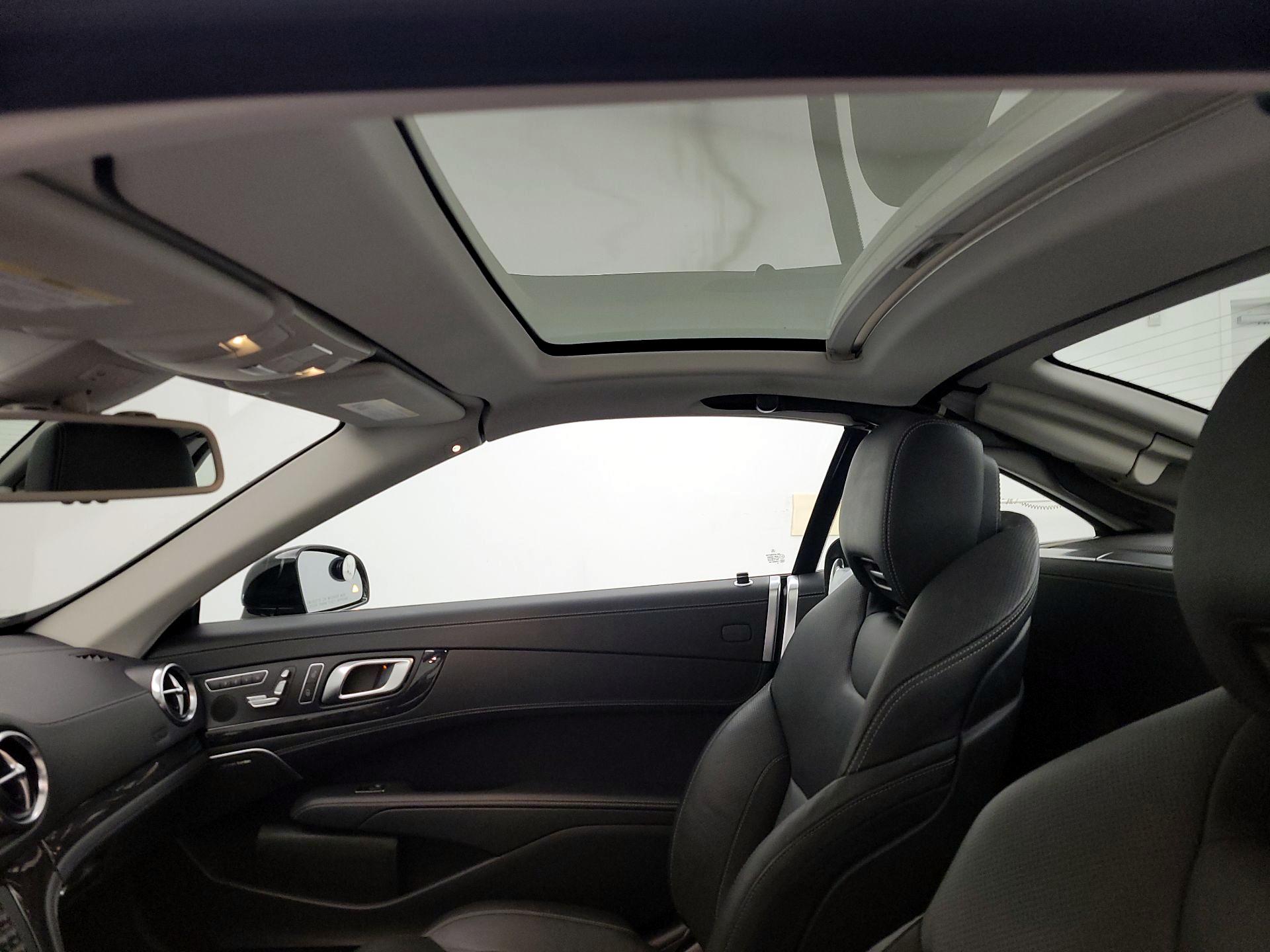 Thumbnail: 2015 Mercedes-Benz SL-Class - 19