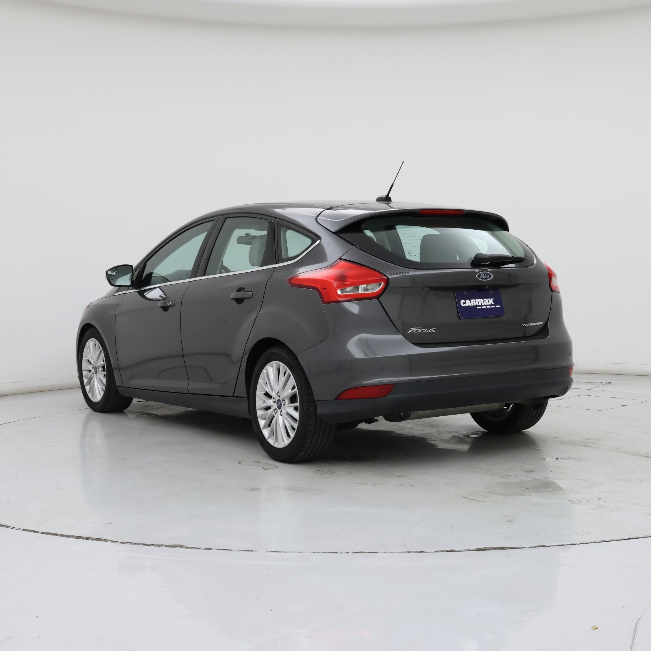 Thumbnail: 2016 Ford Focus - 2