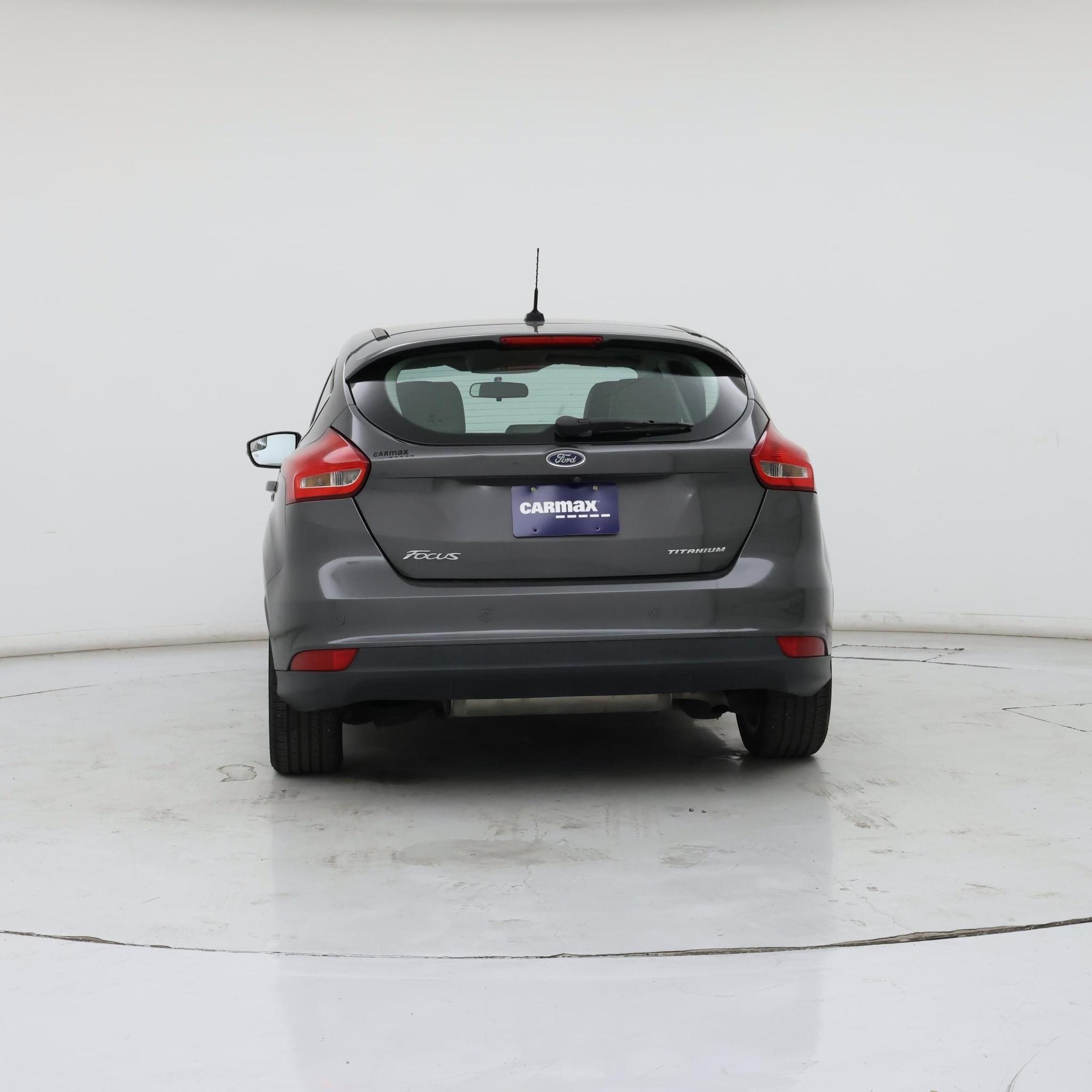 Thumbnail: 2016 Ford Focus - 6