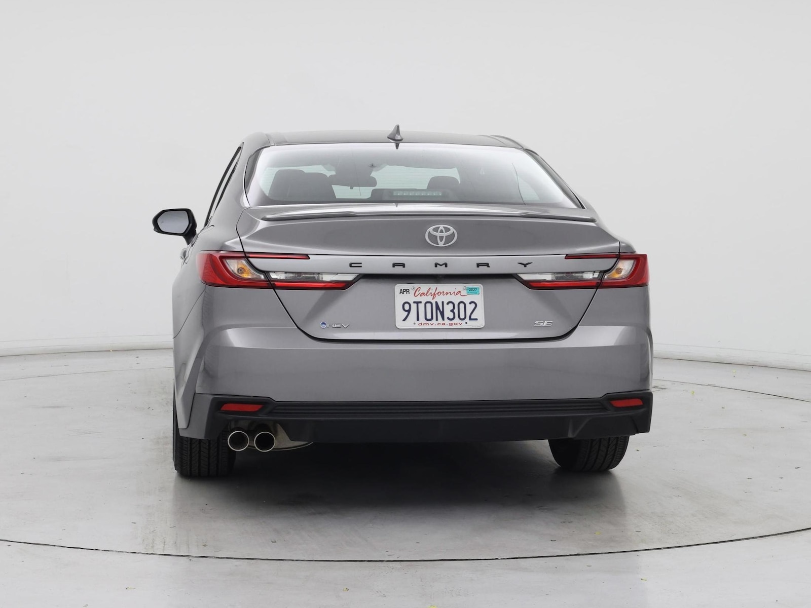 2025 Toyota Camry SE - Photo 7