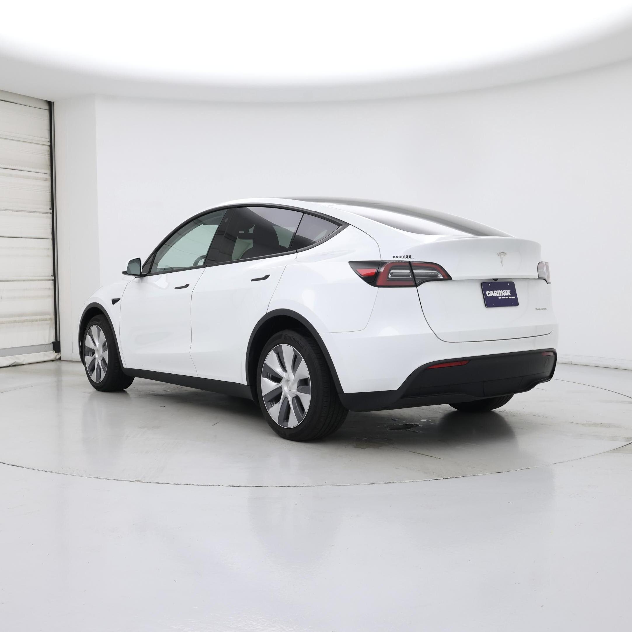 Thumbnail: 2023 Tesla Model Y - 2