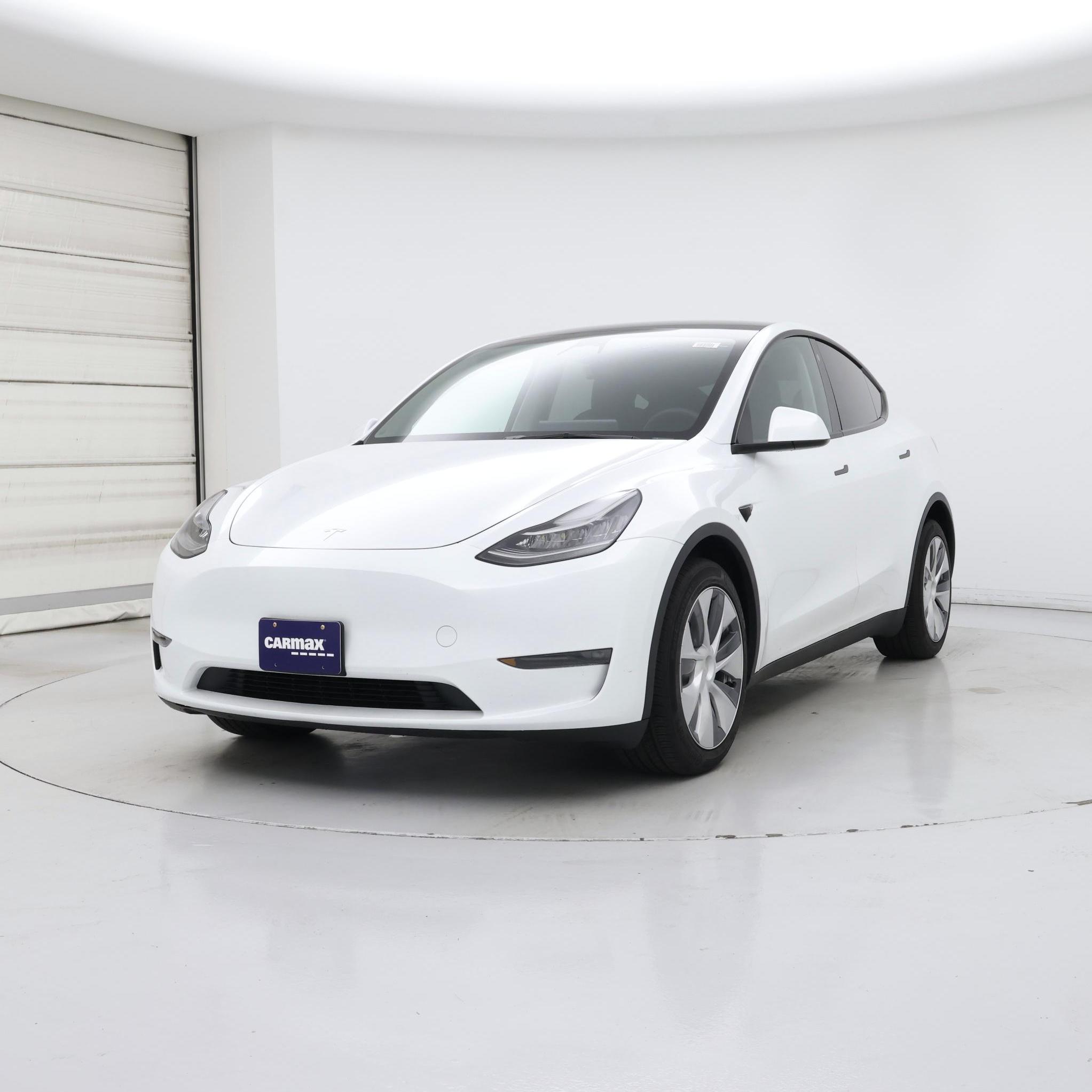 Thumbnail: 2023 Tesla Model Y - 4