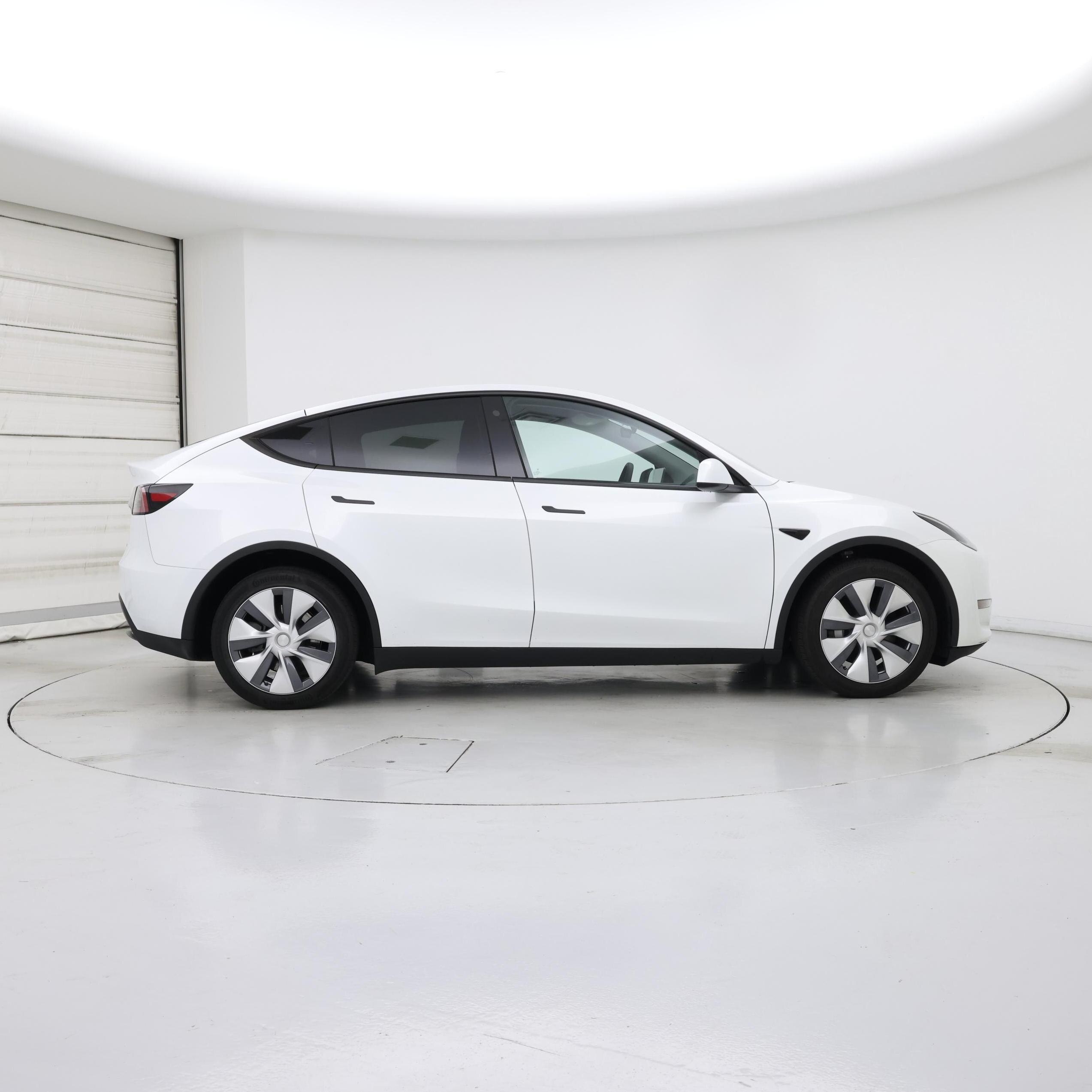 Thumbnail: 2023 Tesla Model Y - 7
