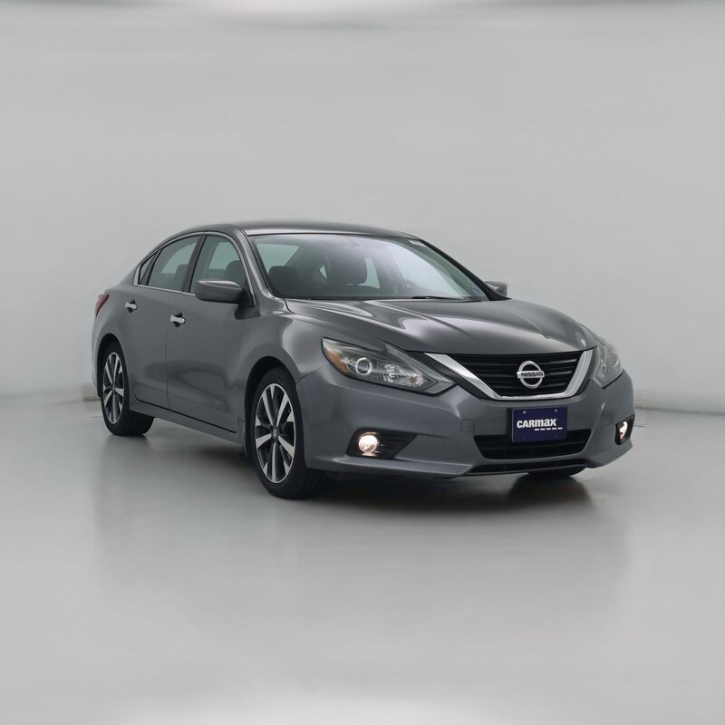 2017 Nissan Altima SR