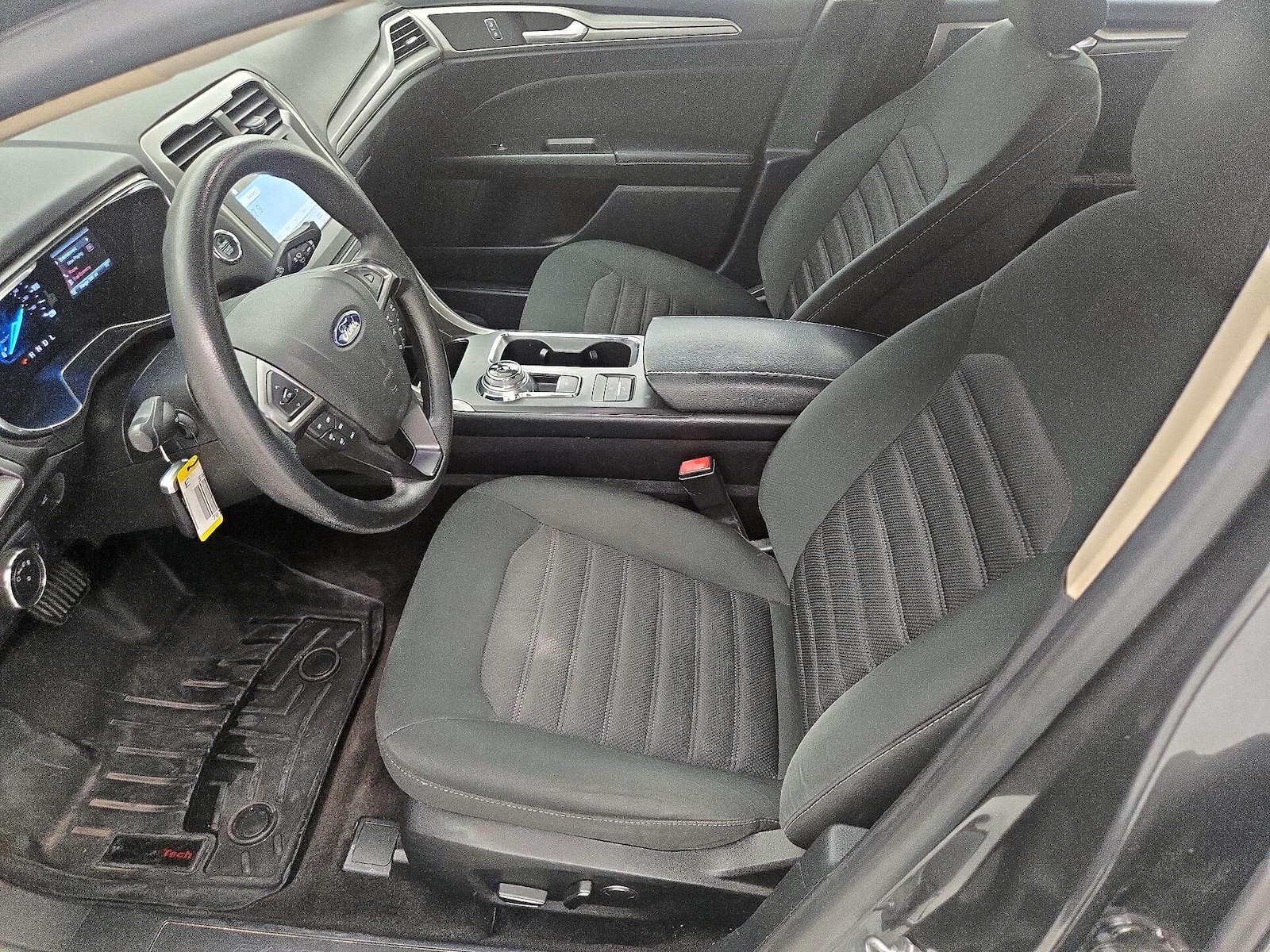 Power Seat(s) & Side Airbags