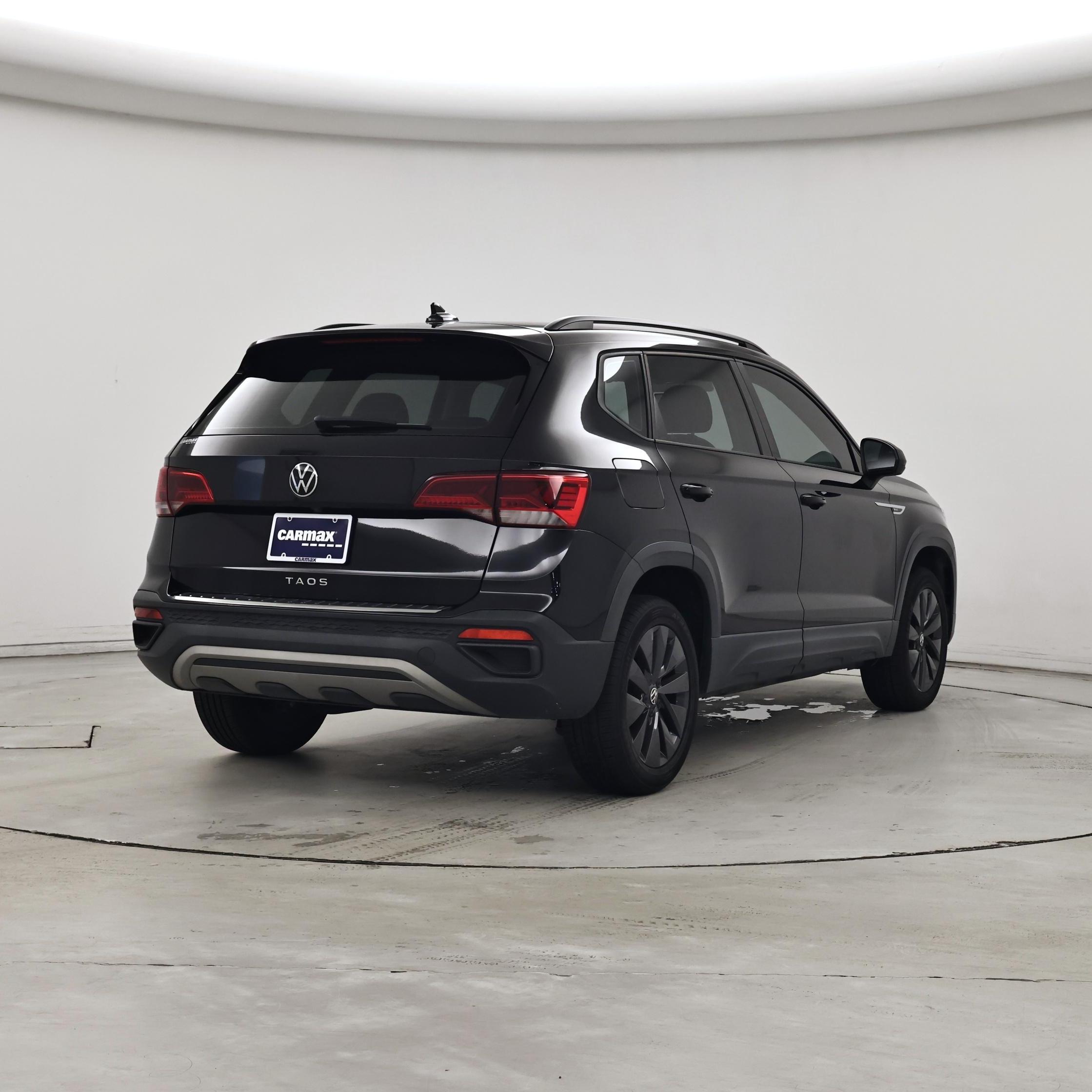 Thumbnail: 2022 Volkswagen Taos - 8