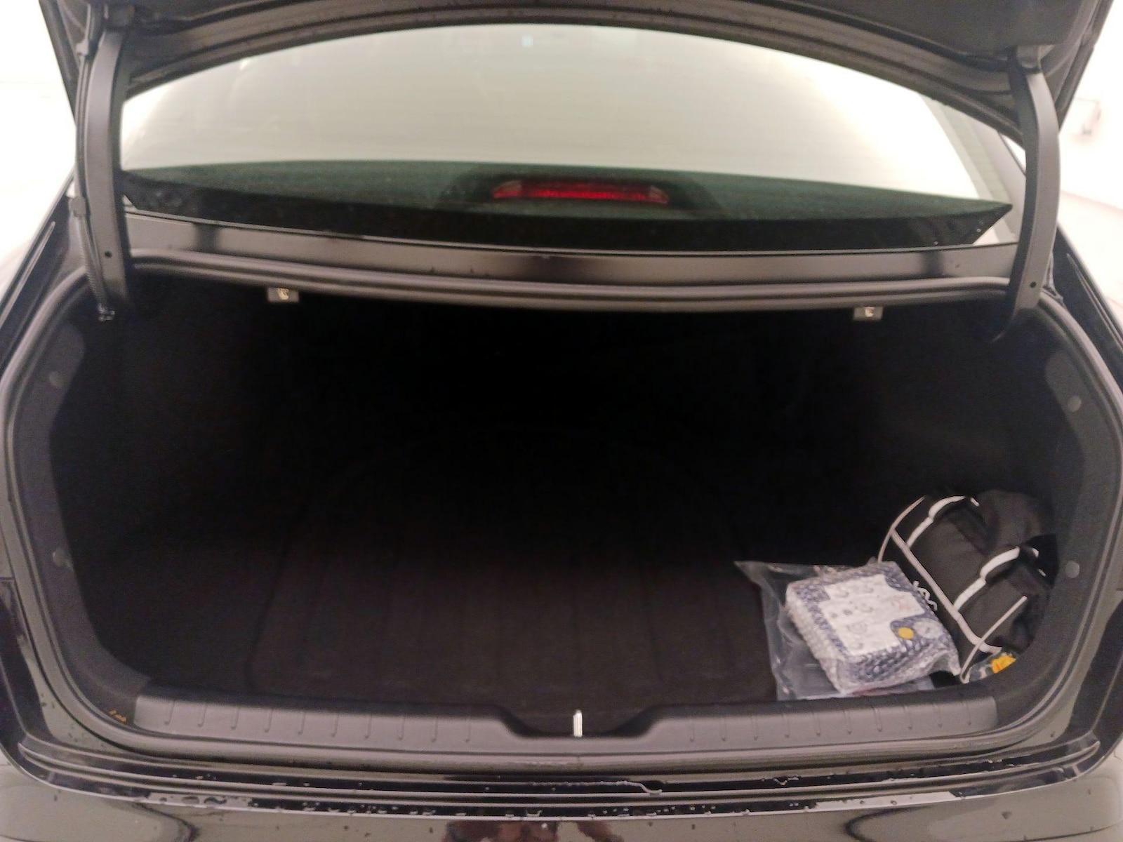 2025 Kia K4 LXS - Photo 21
