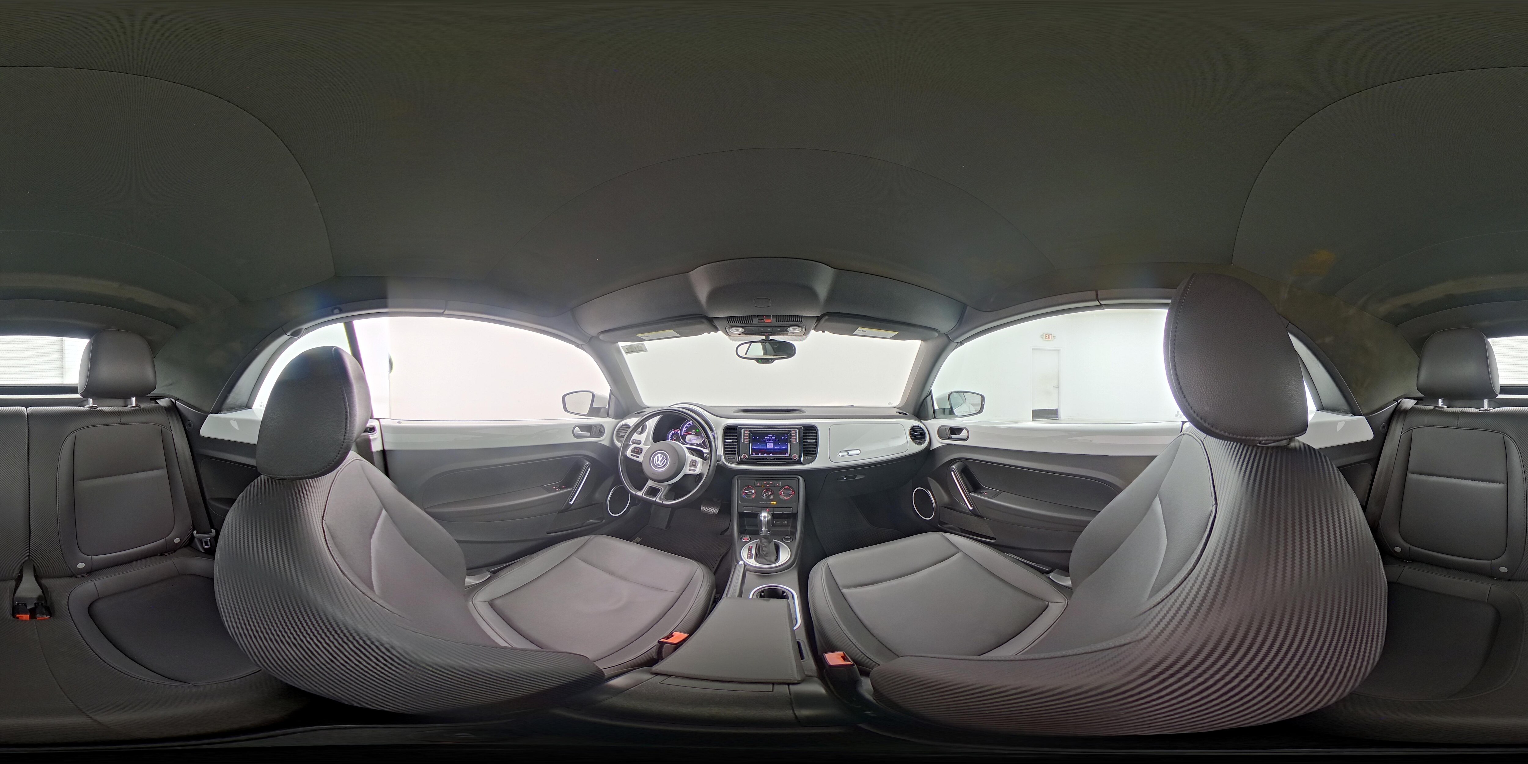 2016 Volkswagen Beetle SE - Photo 24