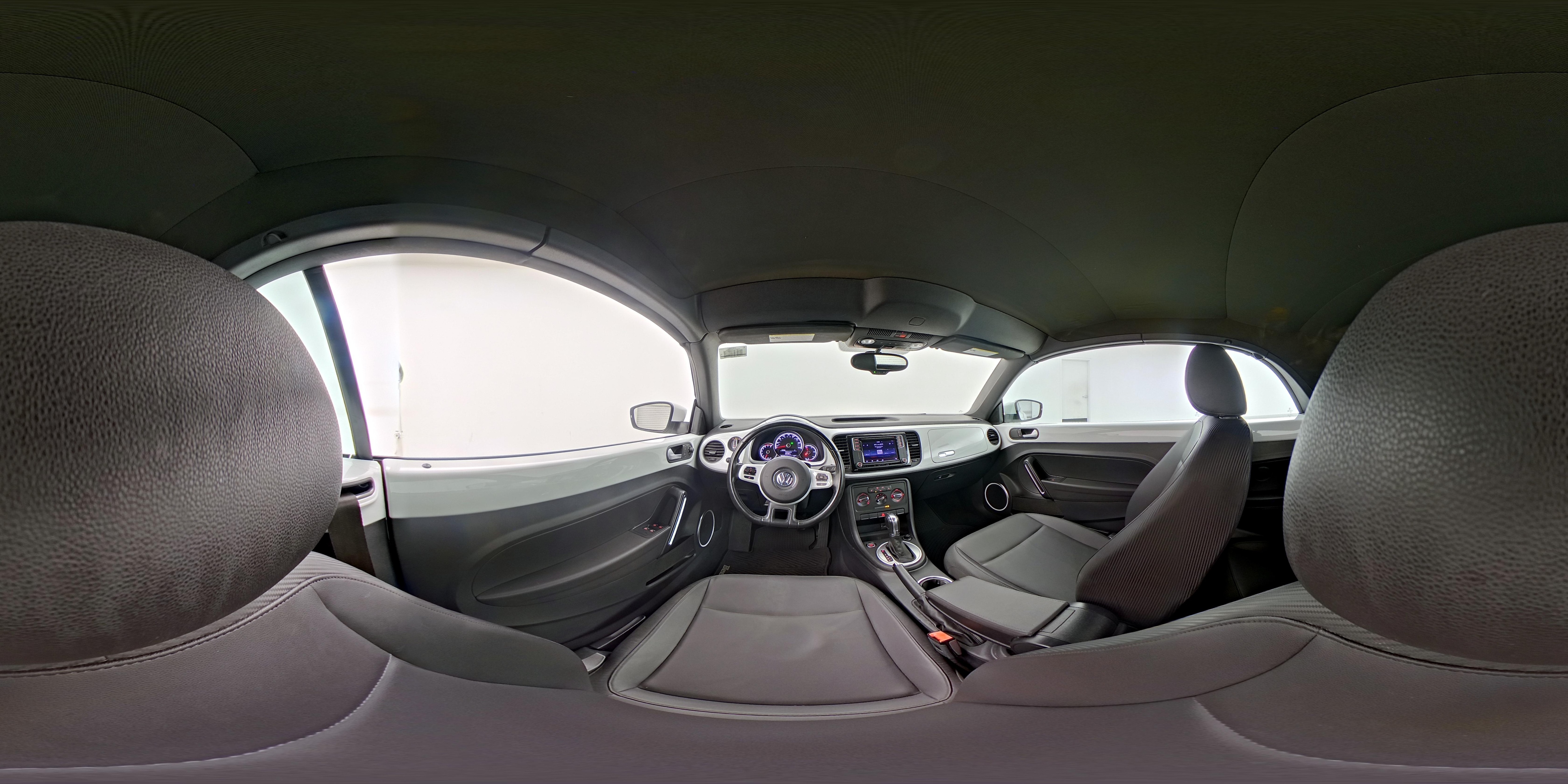 2016 Volkswagen Beetle SE - Photo 25