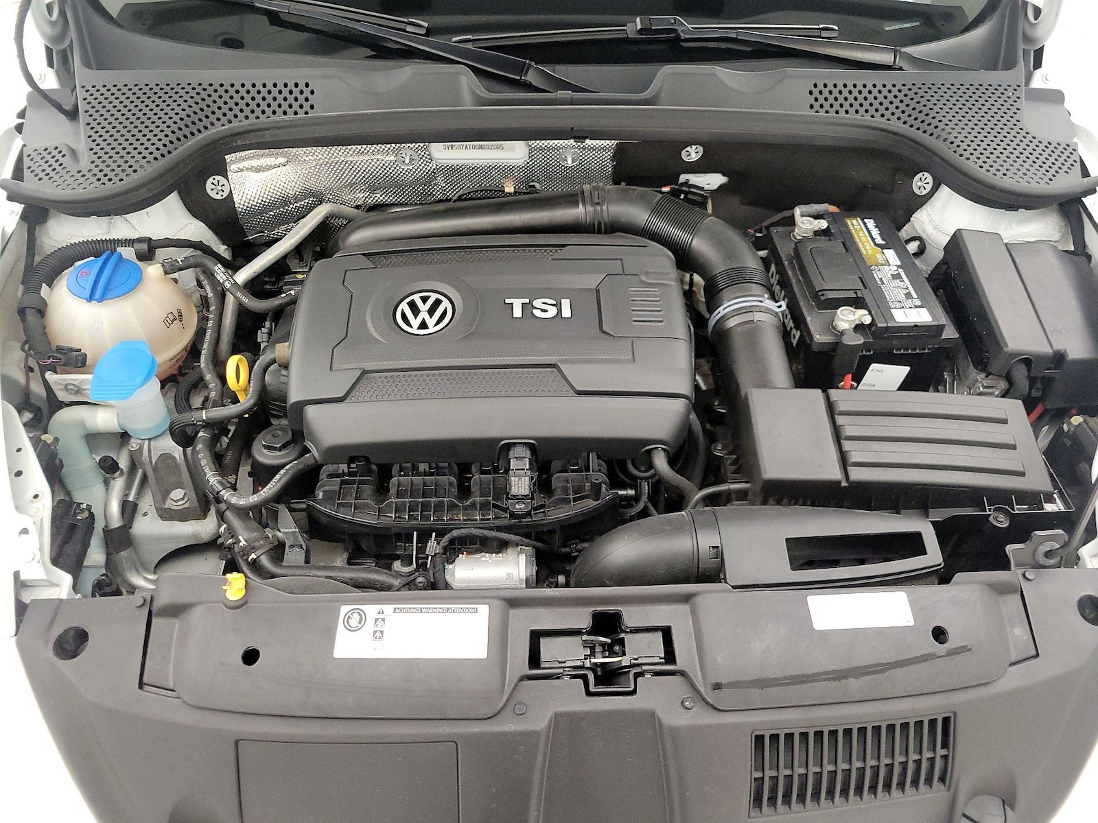 2016 Volkswagen Beetle SE - Photo 22
