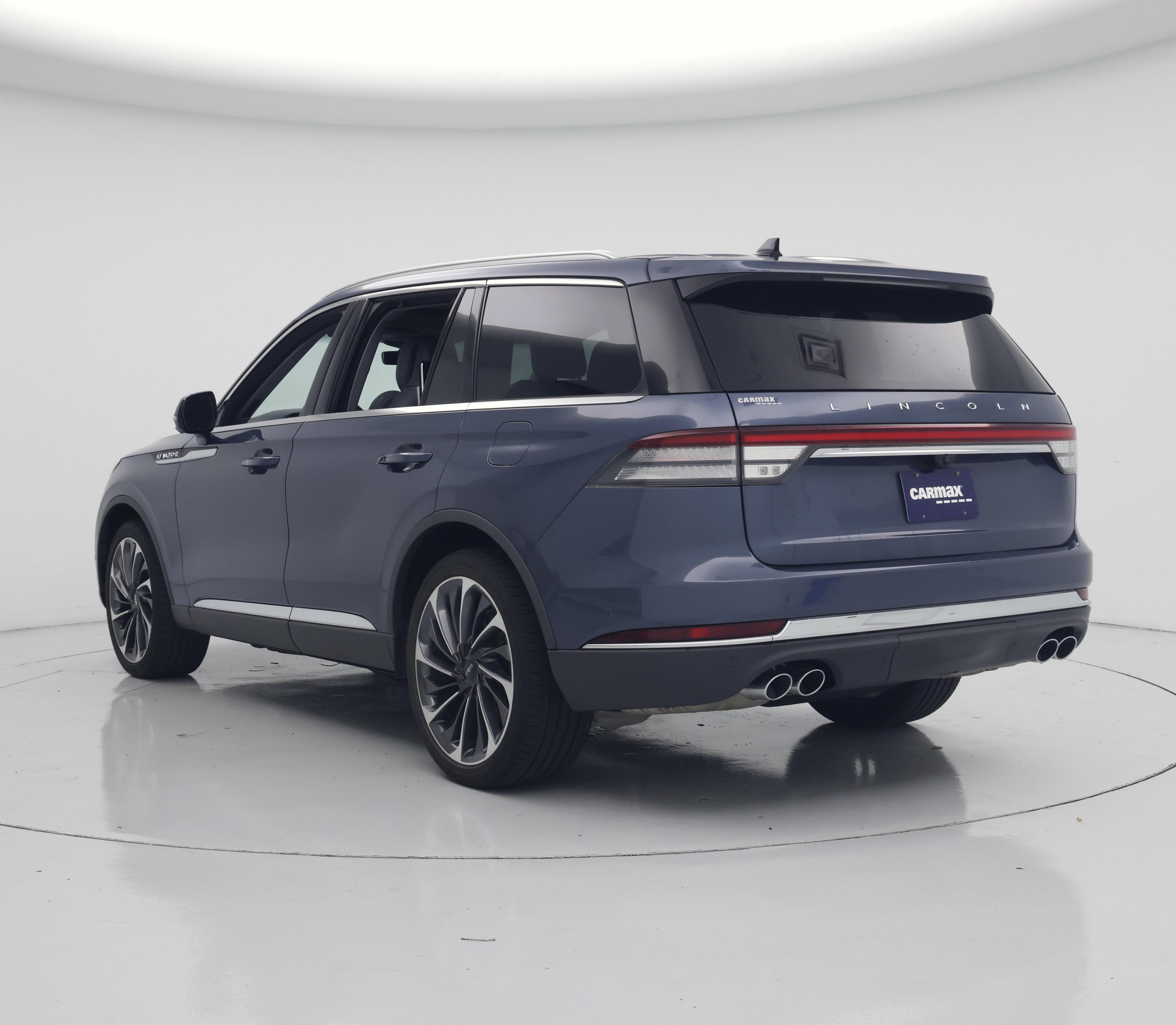 Thumbnail: 2021 Lincoln Aviator - 2