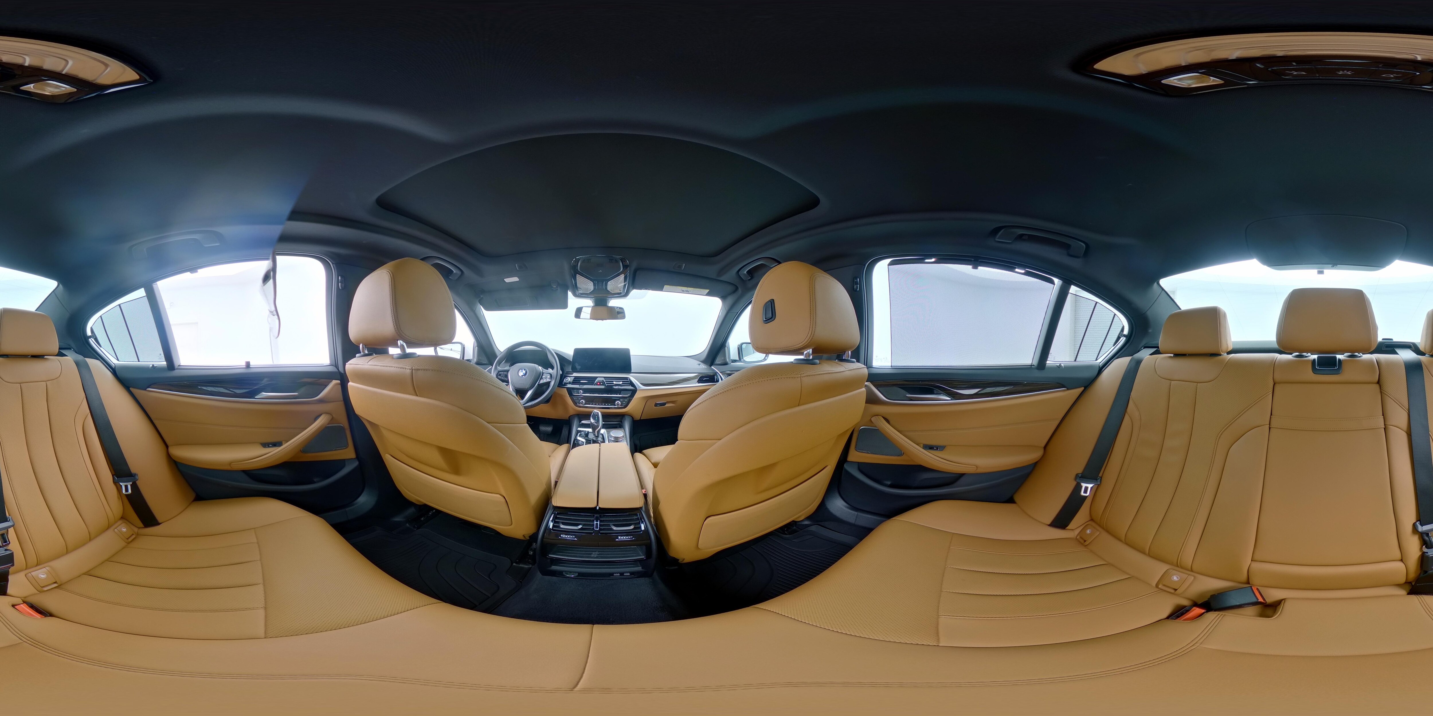 2023 BMW 5 Series 530e - Photo 27