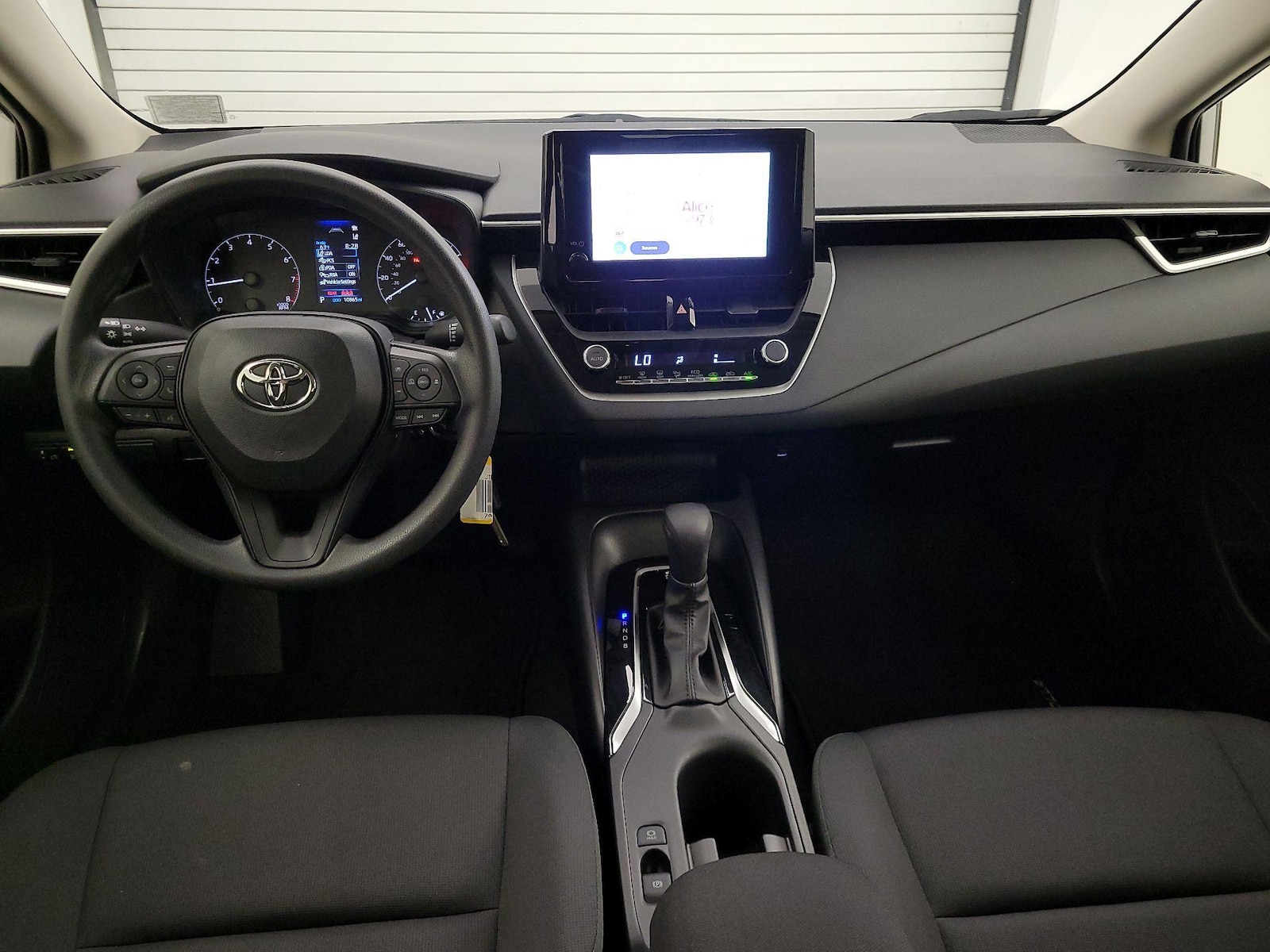 Photo 10