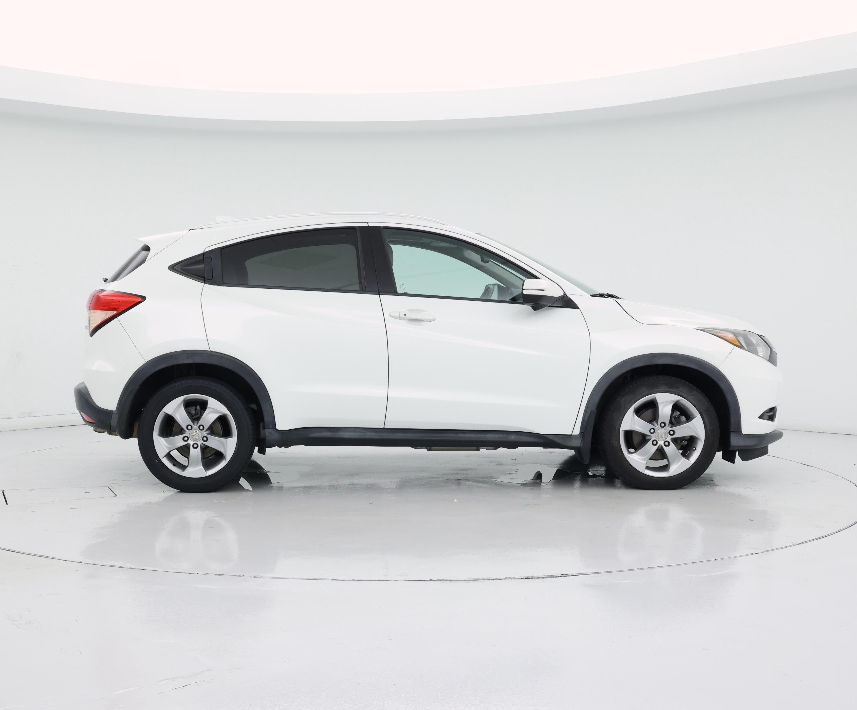 Thumbnail: 2017 Honda HR-V - 7