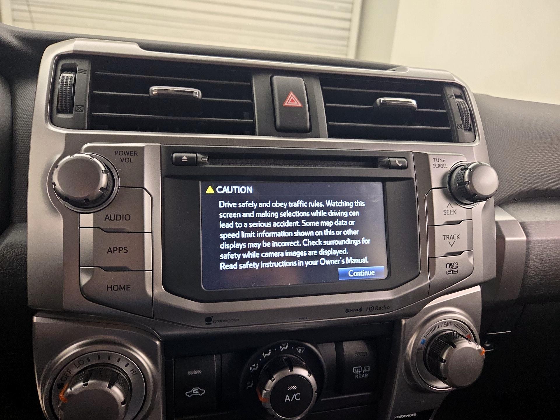 Thumbnail: 2016 Toyota 4Runner - 15