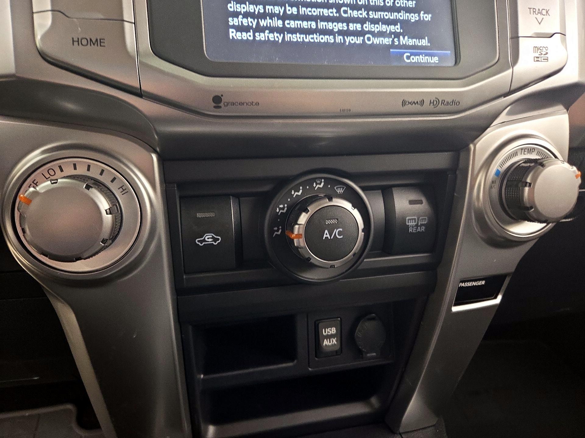 Thumbnail: 2016 Toyota 4Runner - 16