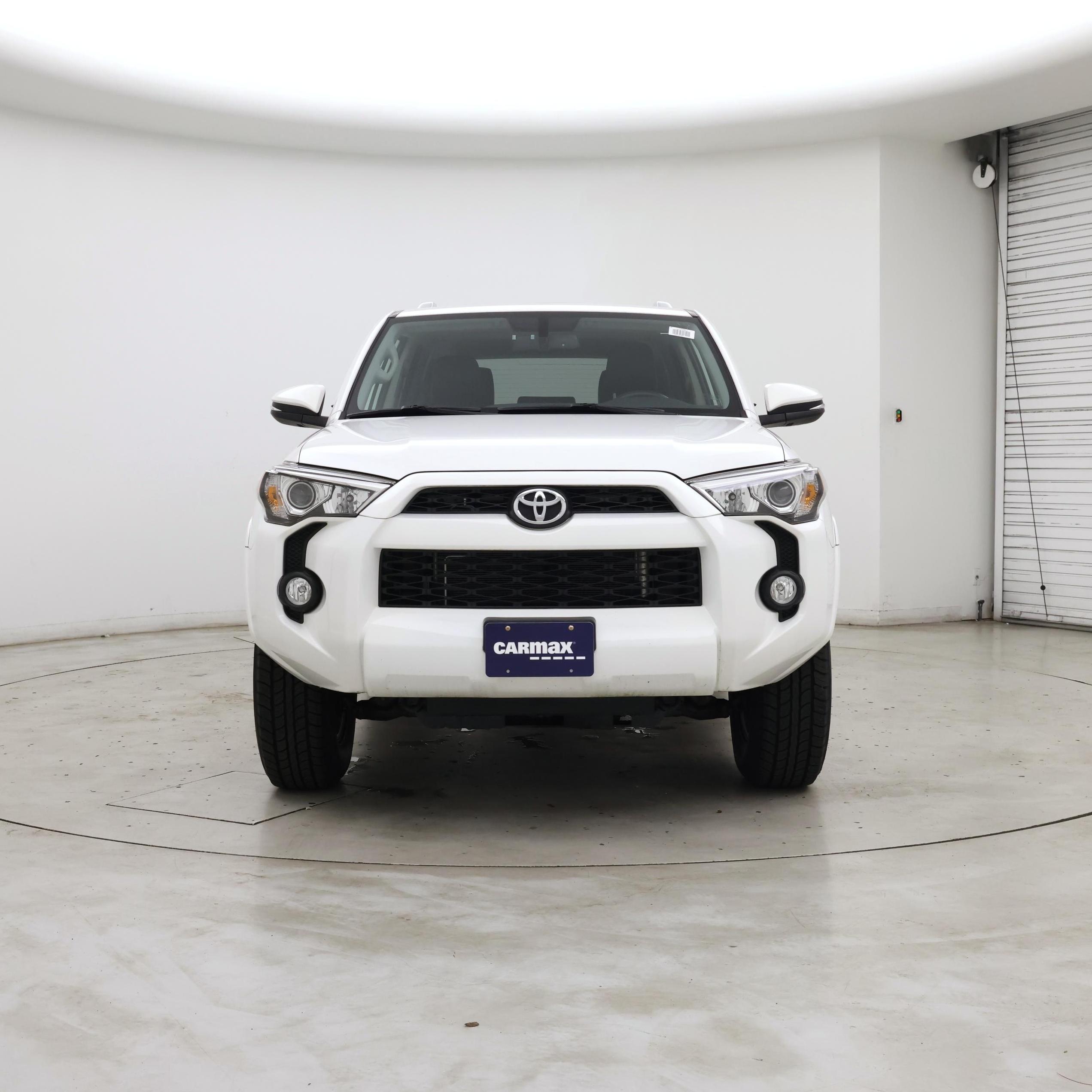 Thumbnail: 2016 Toyota 4Runner - 5